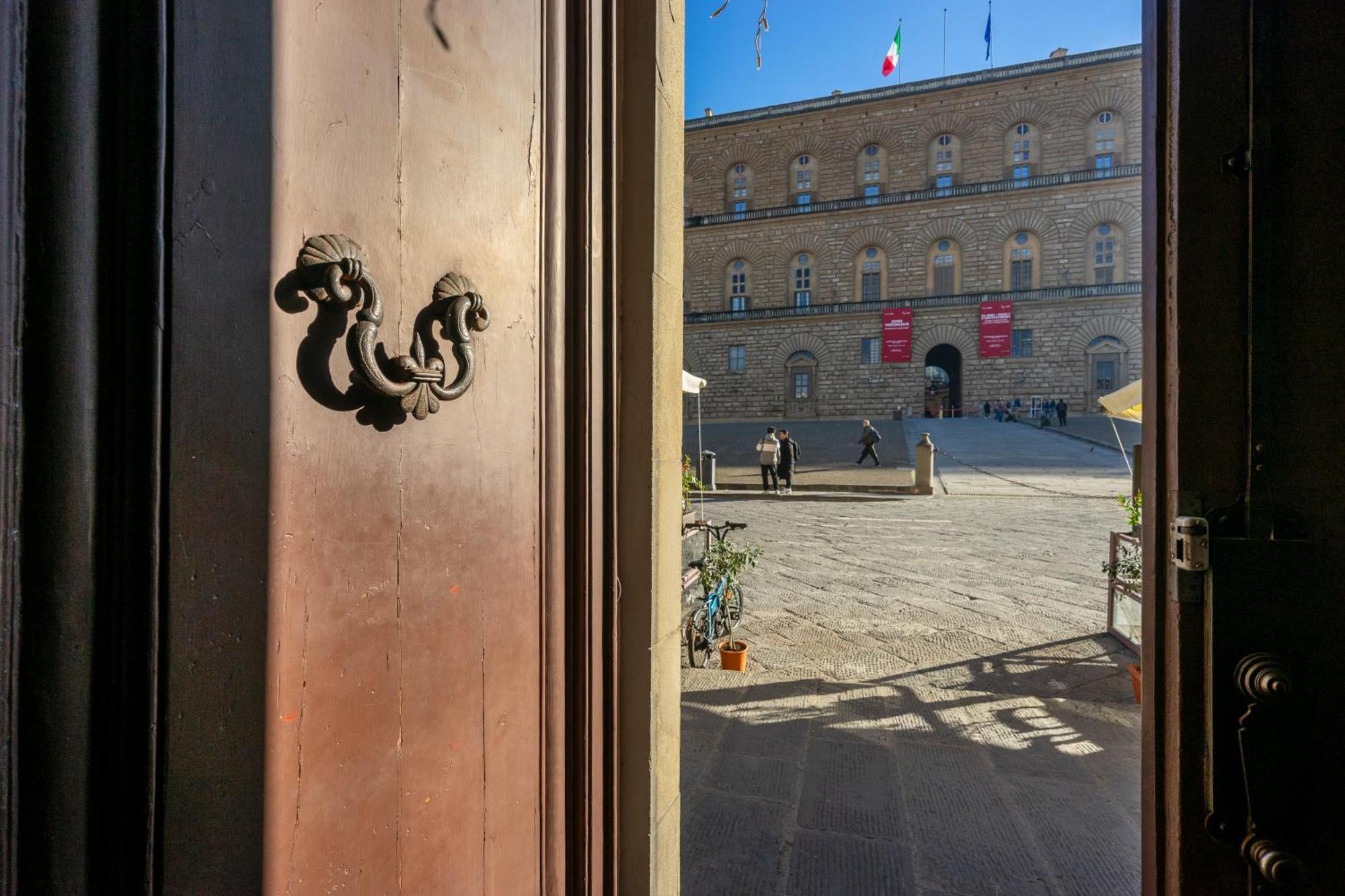 Piazza Pittiluminoso Con Terrazzo E Parcheggio Su Richiesta Apartment *