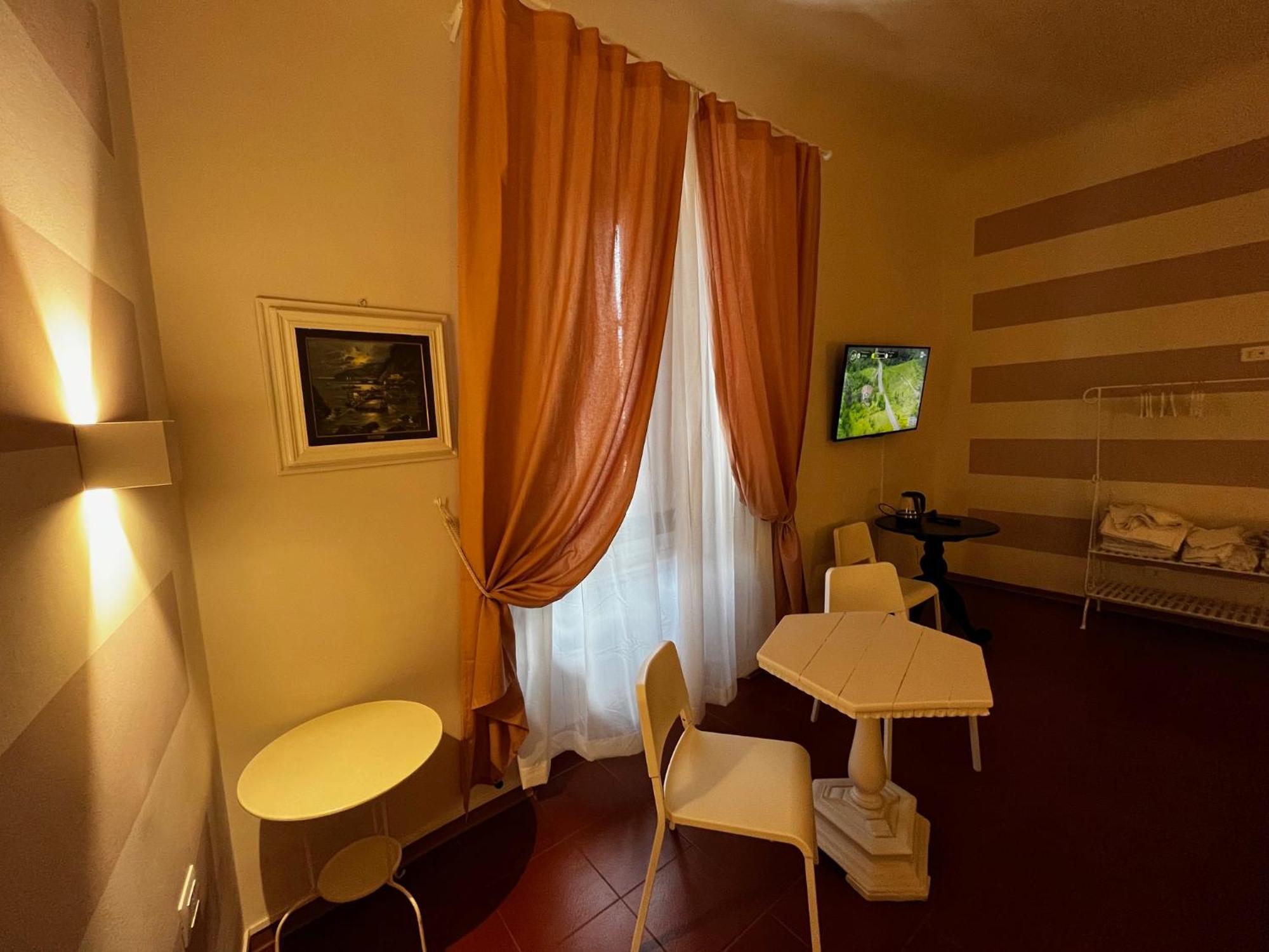 Dante Alighieri Bed & Breakfast Firenze