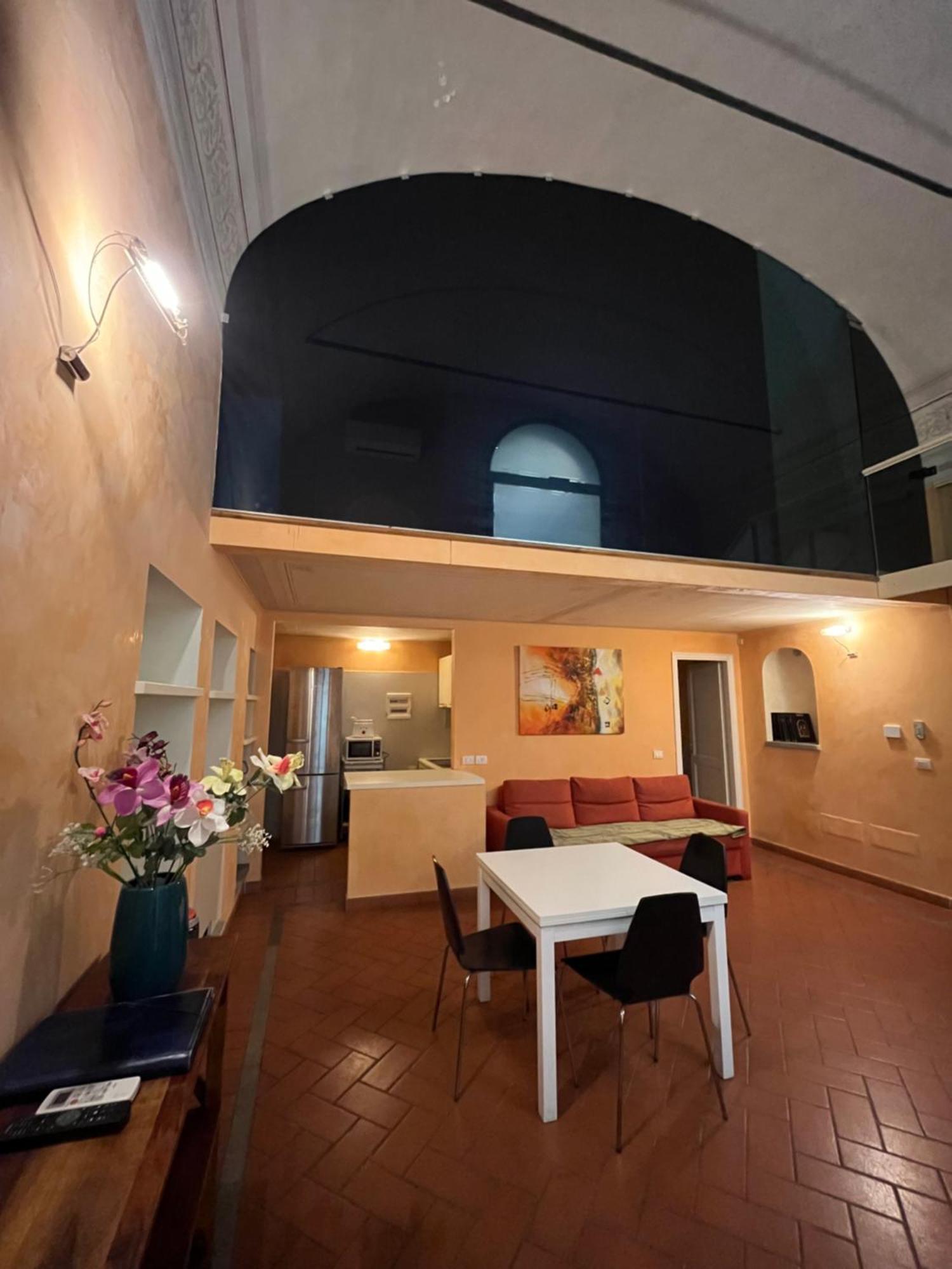 Appartement In Centro Storico-borgo Albizi 27