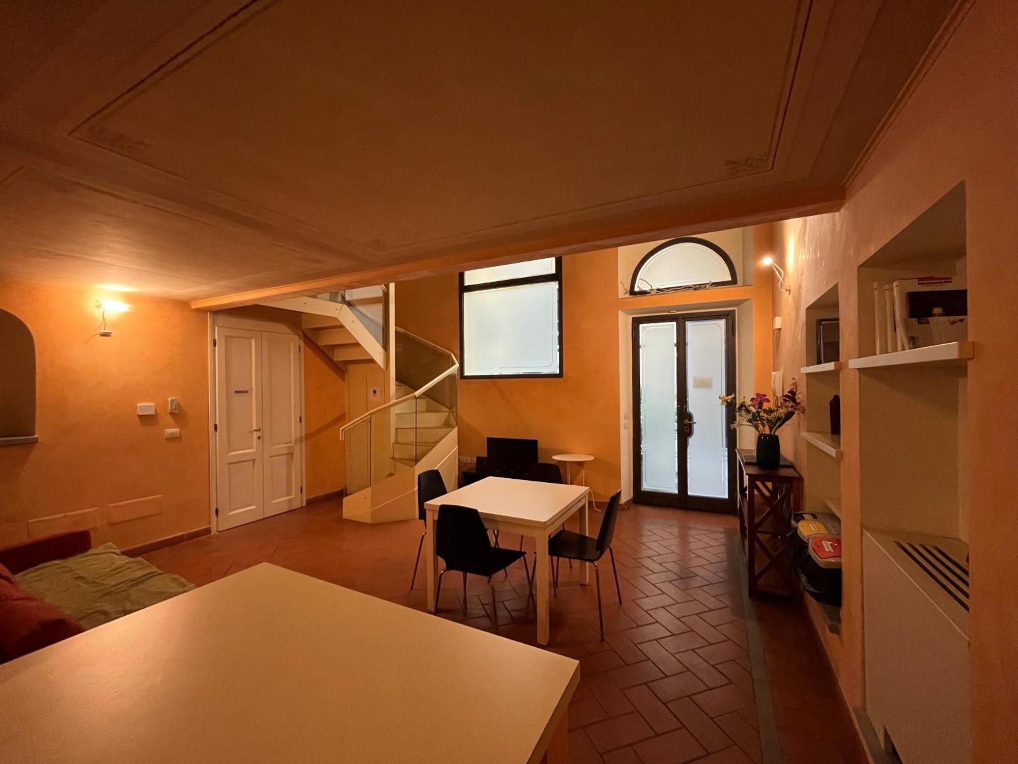 Appartement In Centro Storico-borgo Albizi 27 Florence