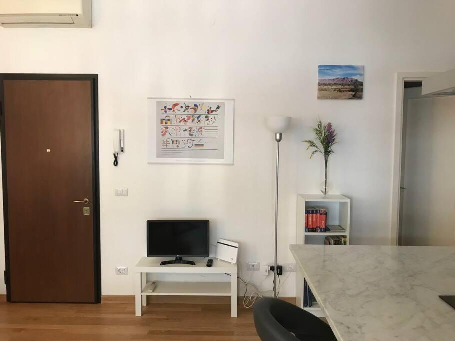 Apartment Easy - 50mt Tram T2 Florence