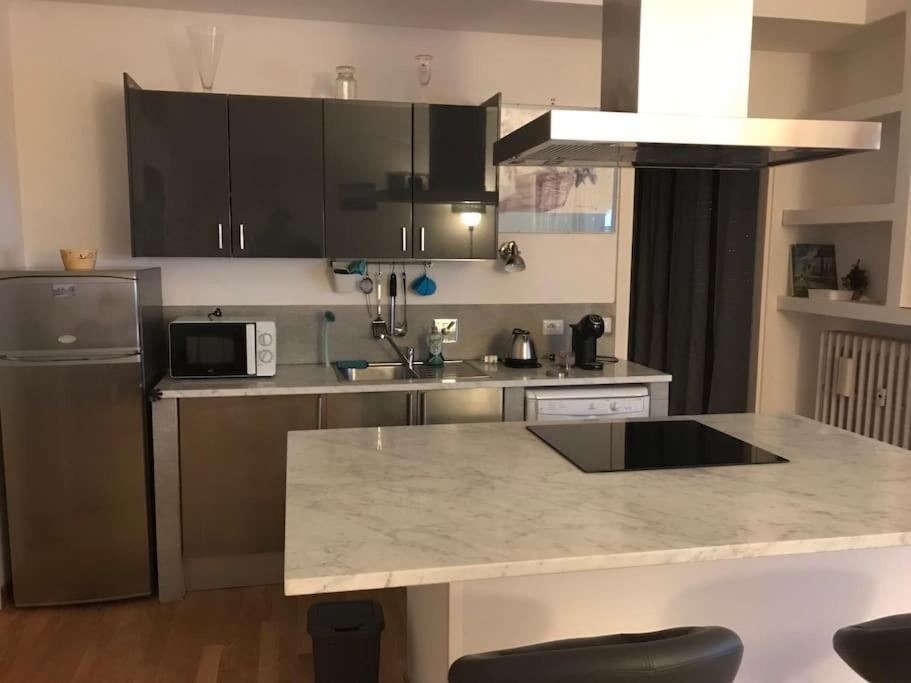 Easy - 50mt Tram T2 Apartment Florence