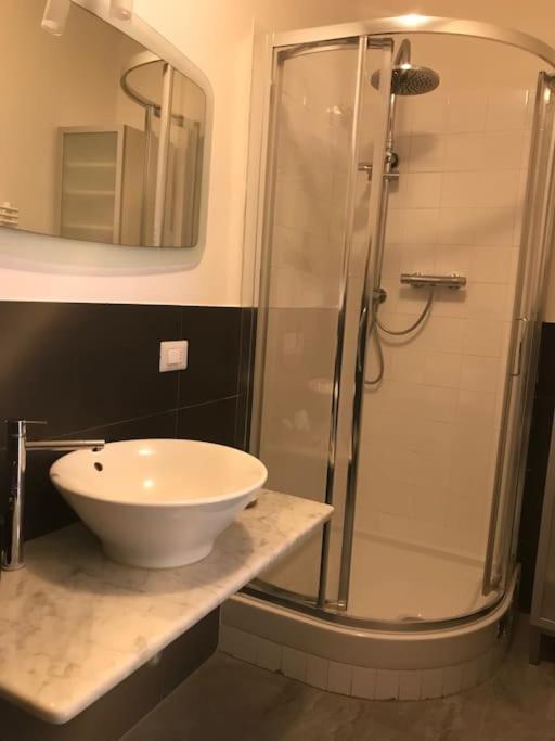 Easy - 50mt Tram T2 Apartment Florence