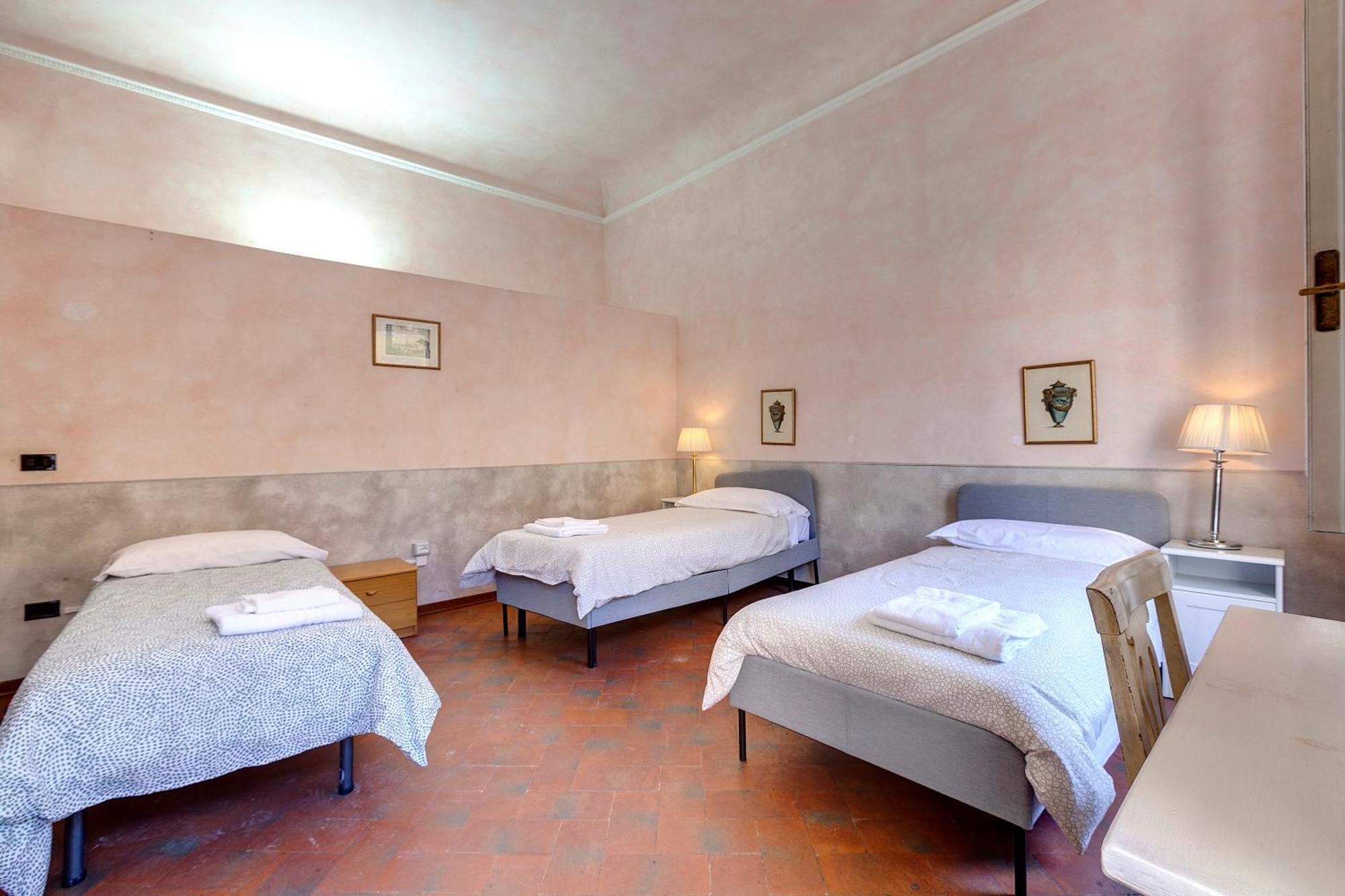 Apartment Serristori 31 *