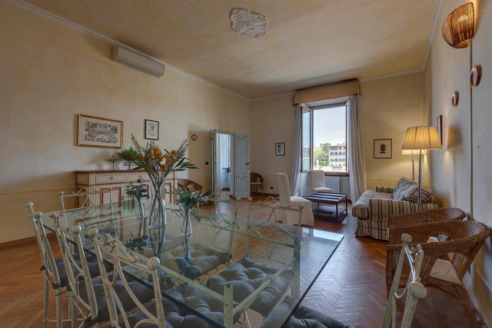 Apartment Serristori 31