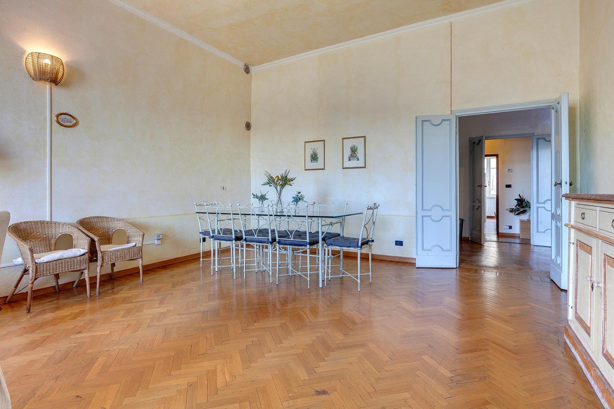 Apartment Serristori 31 *