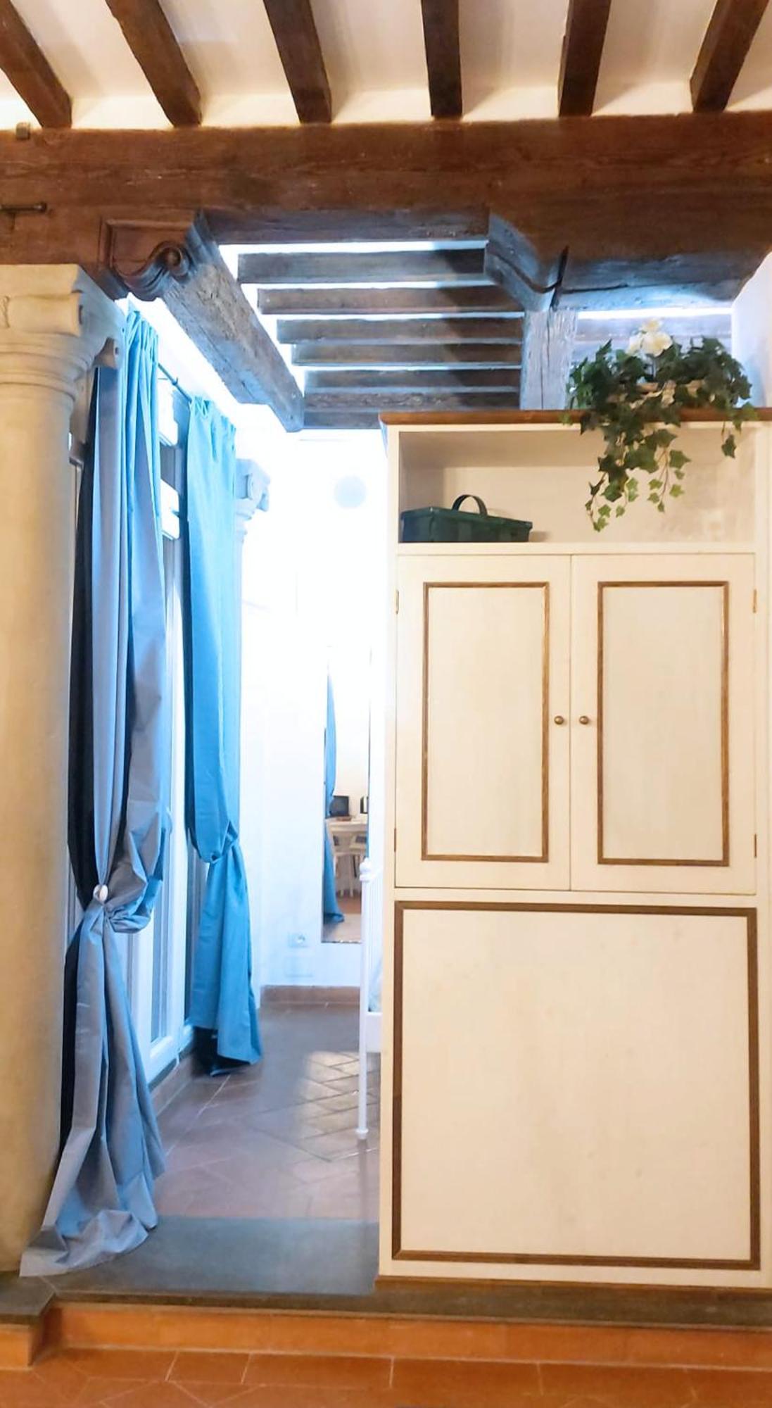 Borgo Allegri Apartment Florence