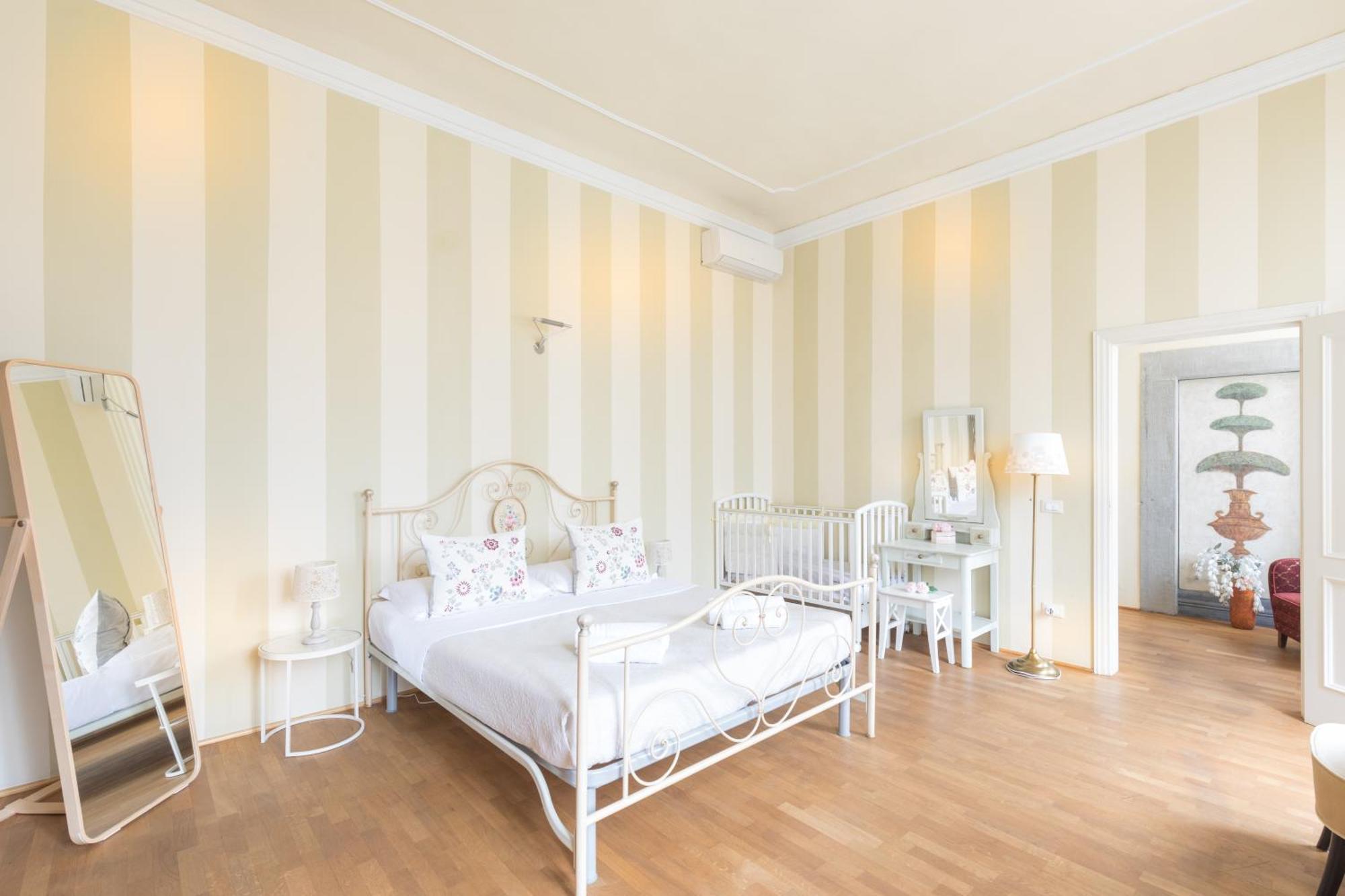 A Touch Of History, In Santa Reparata Florence