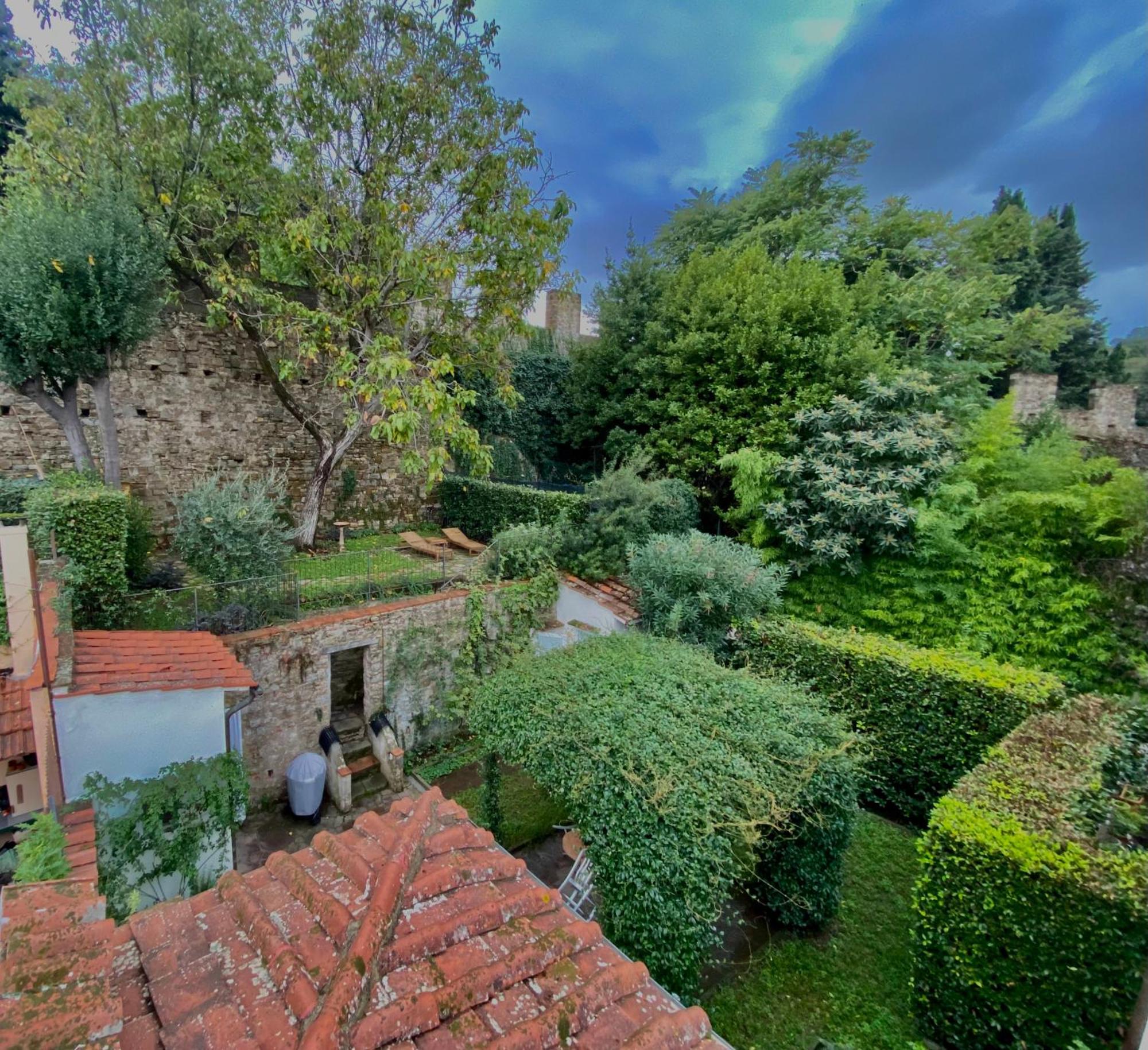 San Niccolo Walls Garden Florença