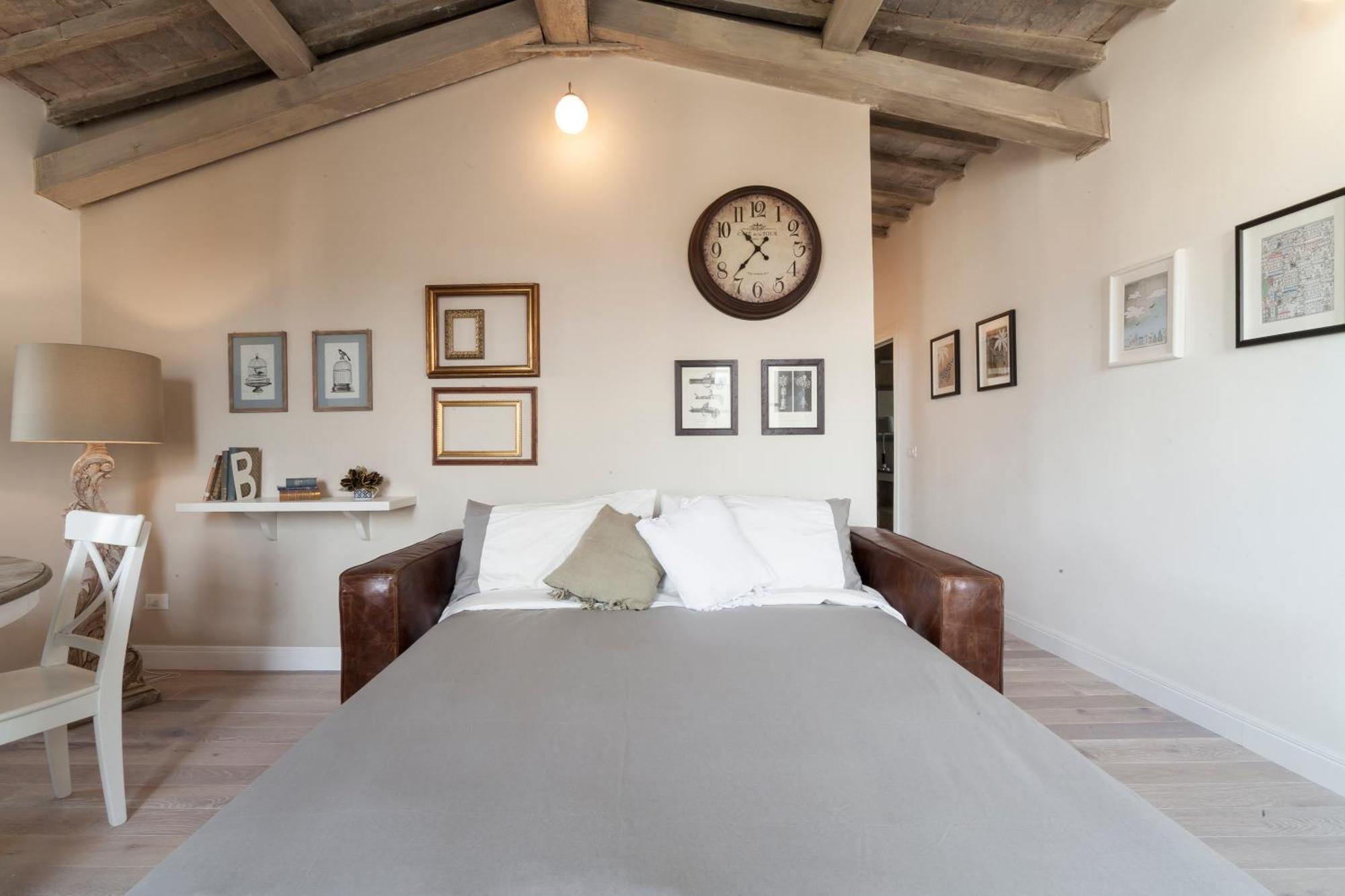 Top-floor Flat Close To Arno * Florence