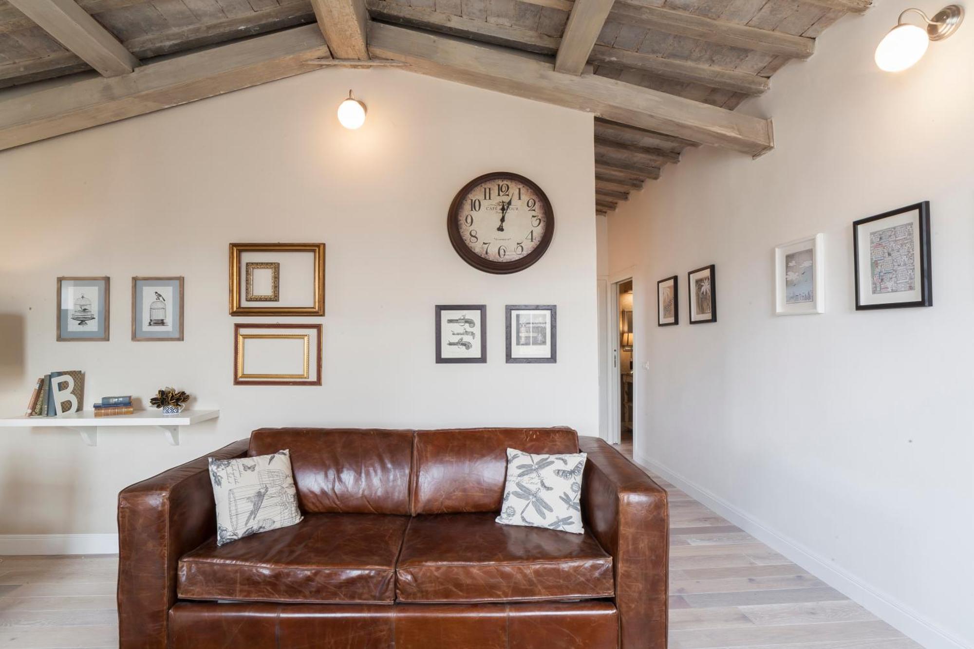 Top-floor Flat Close To Arno Florence