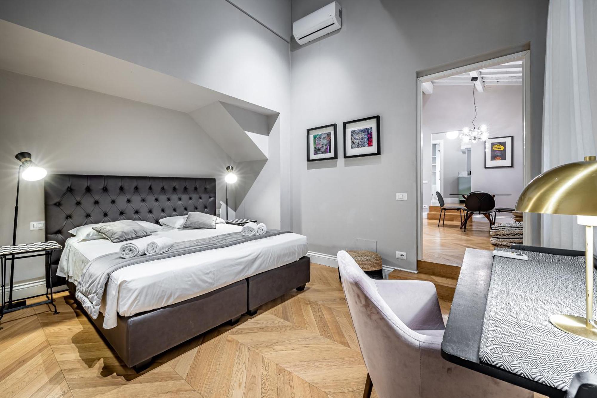 Hs4u Ricasoli Luxury Near Duomo N.1 Appartement