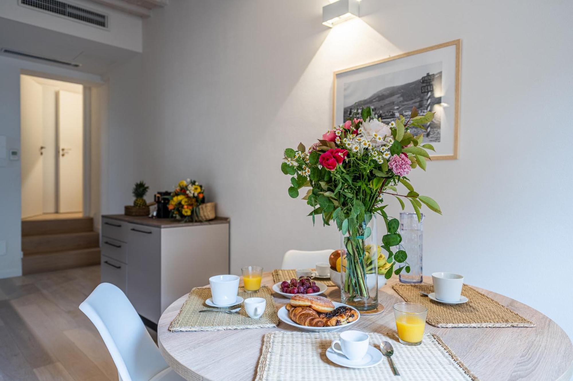 Algila Lifestyle Tornabuoni * Florence