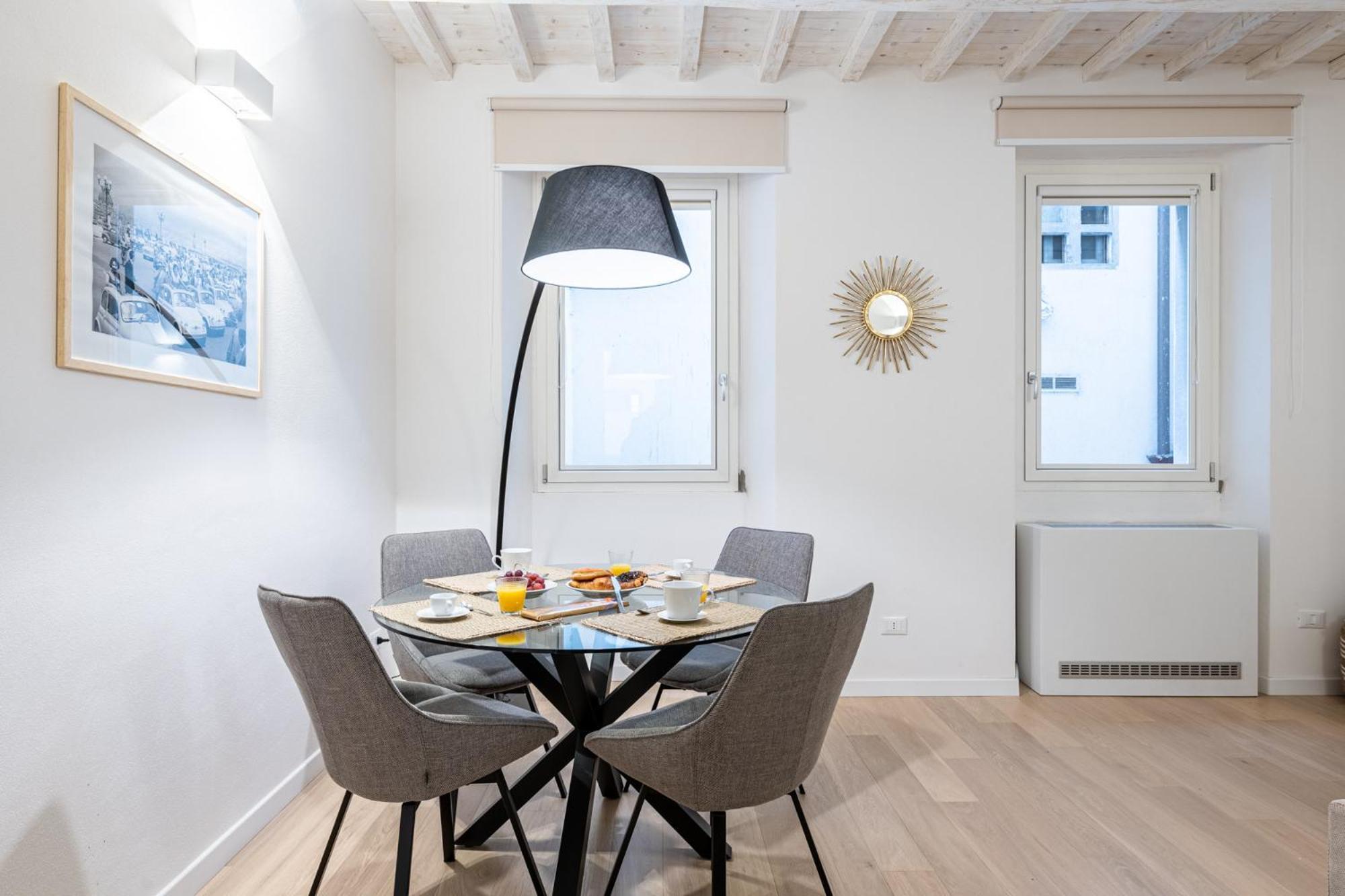 Algila Lifestyle Tornabuoni Apartment Florence