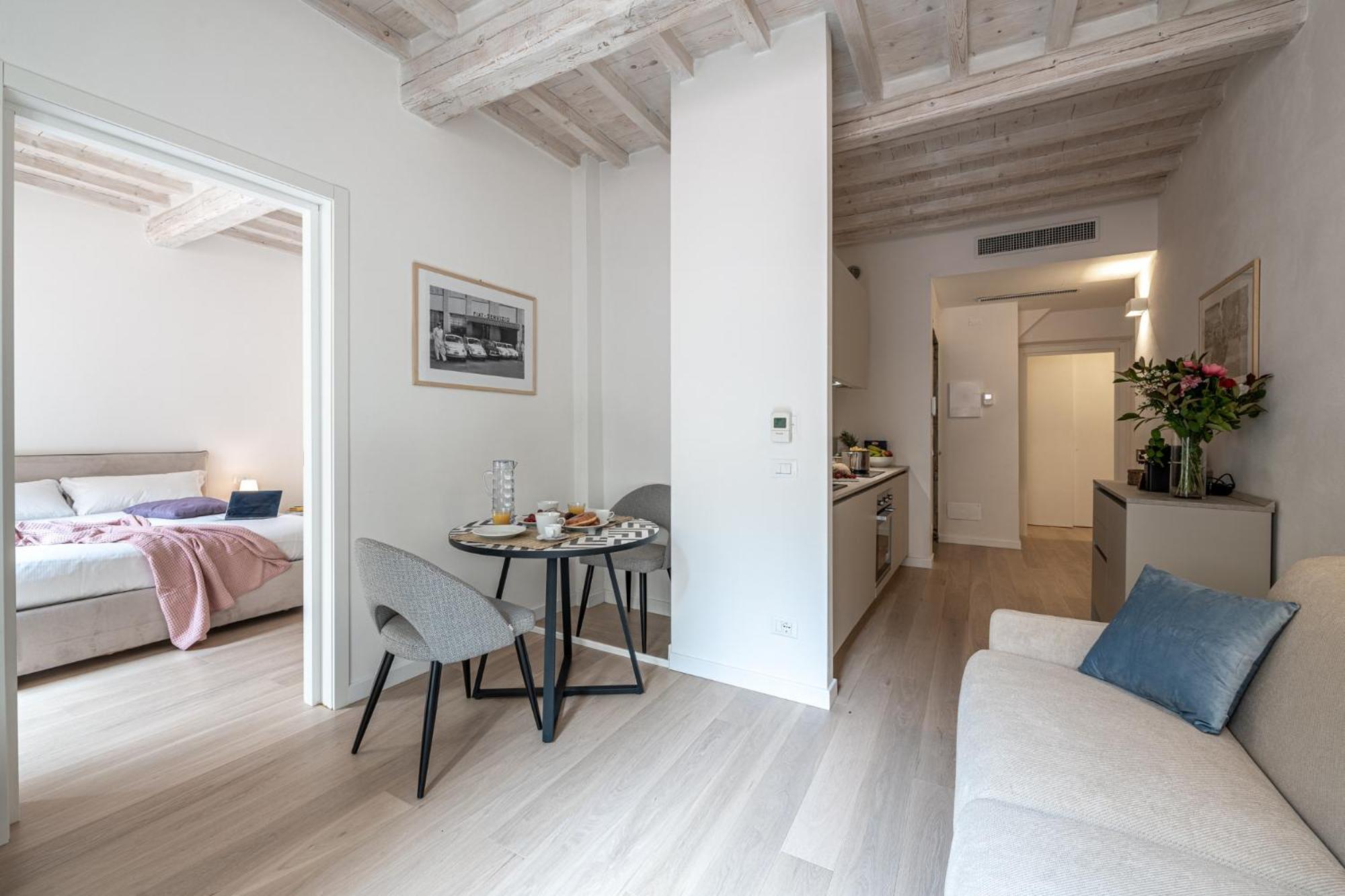 Algila Lifestyle Tornabuoni Apartment Florence