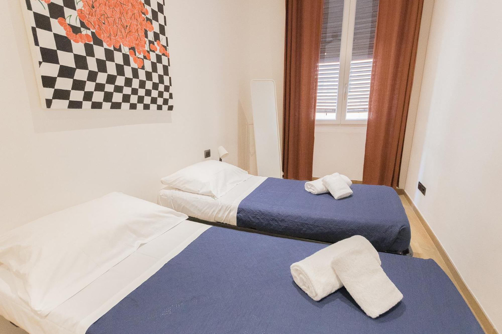 Amalia - Via San Zanobi Bed & Breakfast Firenze