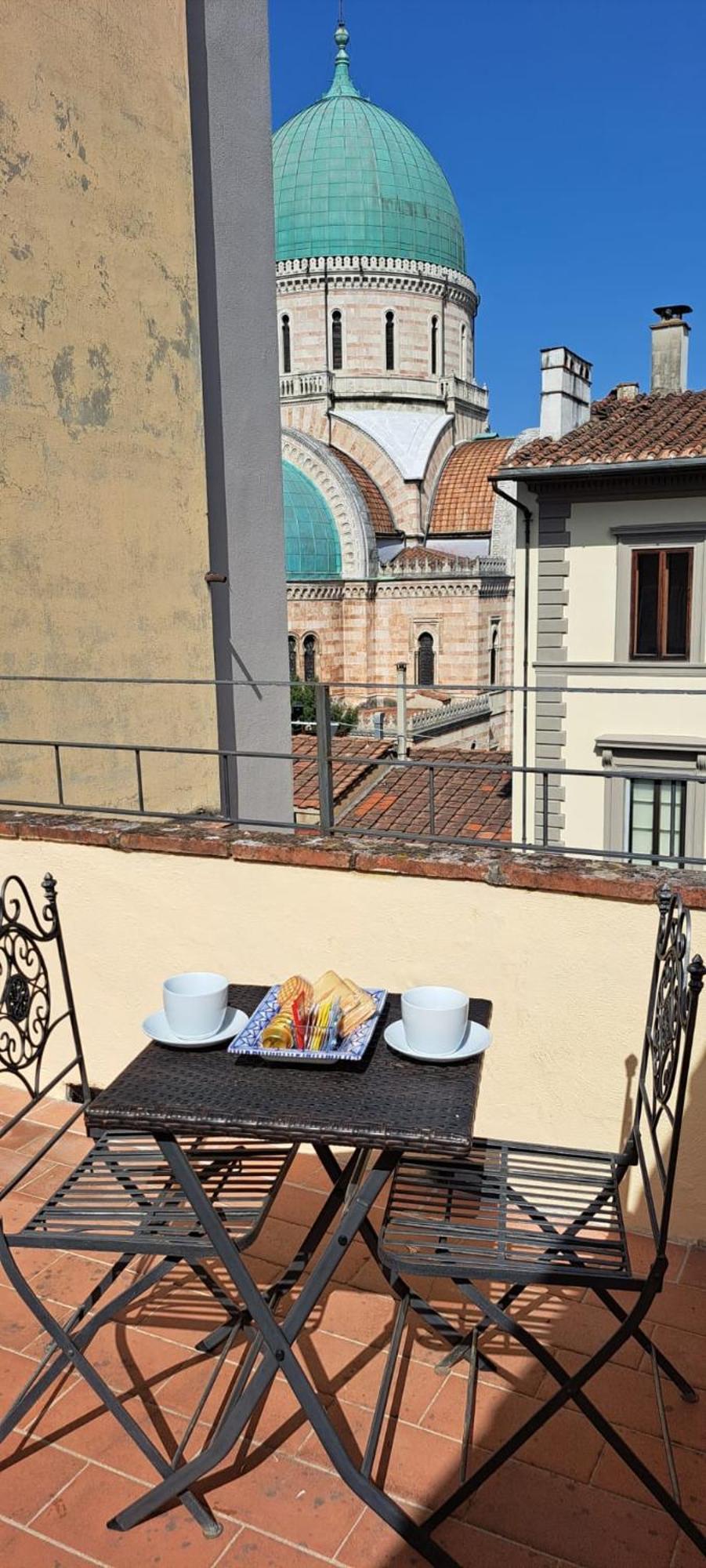 Apartamento Sunny With Roof Patio Florença