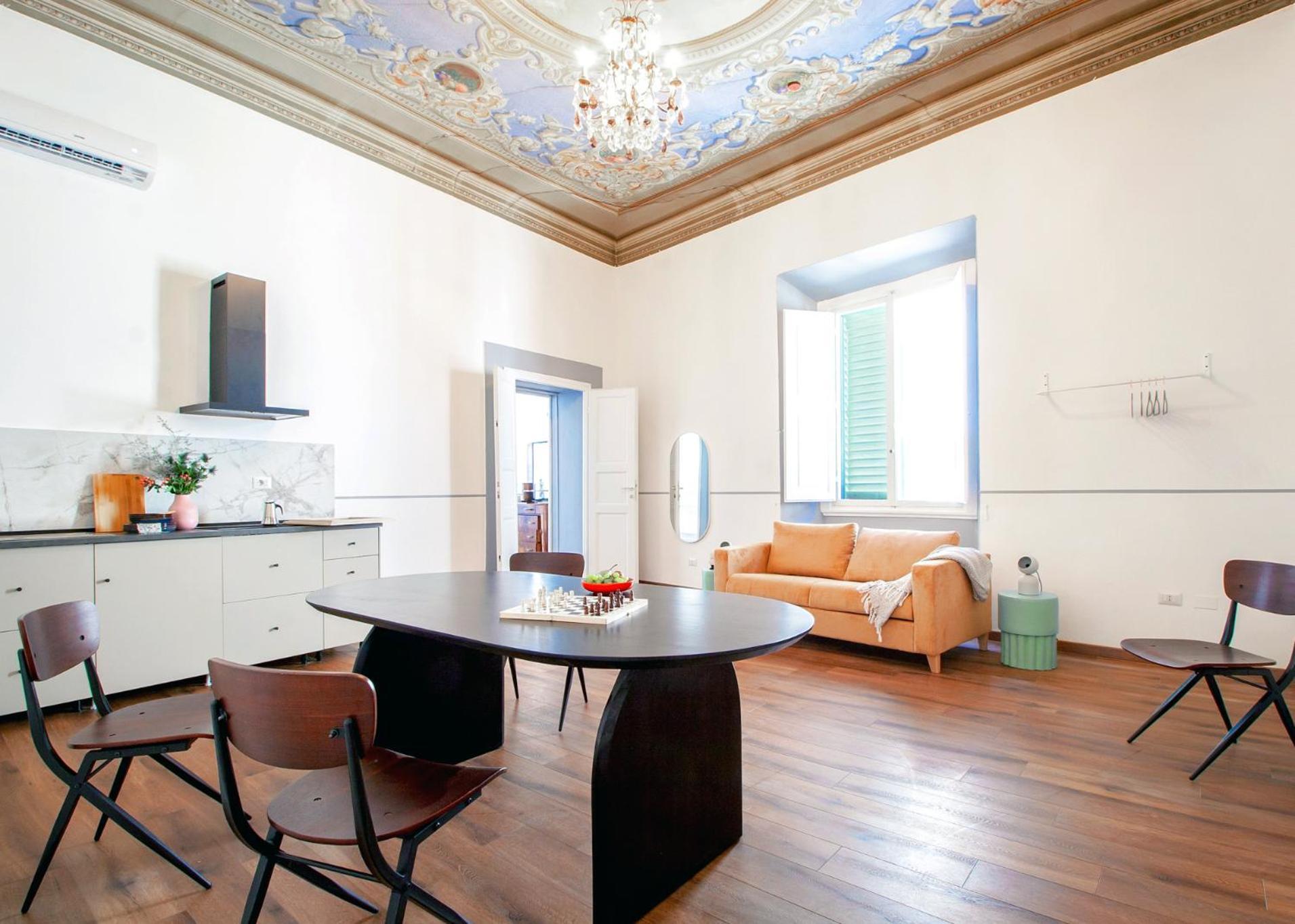 Banchi Guest house
