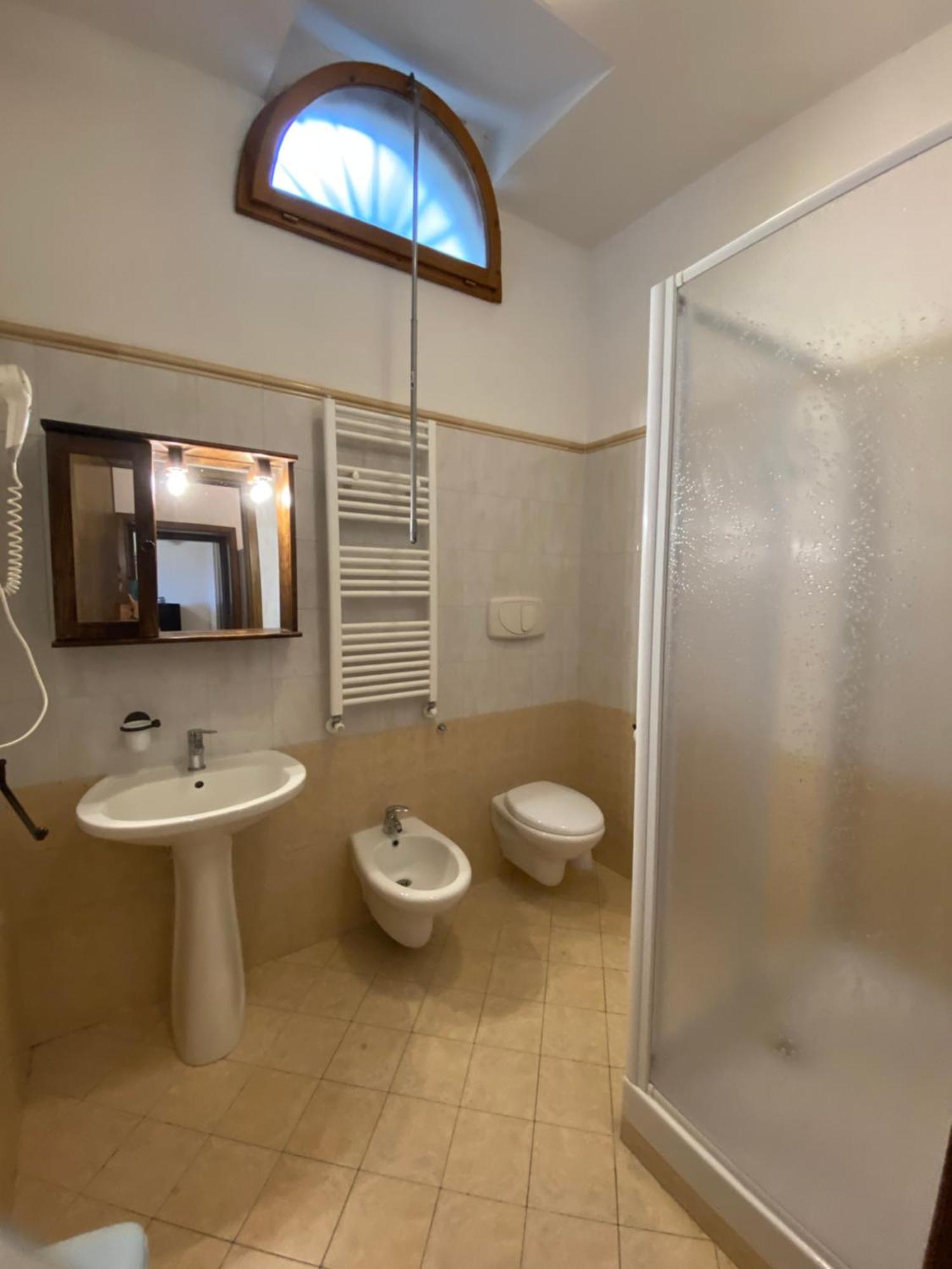 Appartamento Casa Vicino Al Duomo E Stazione Di Firenze