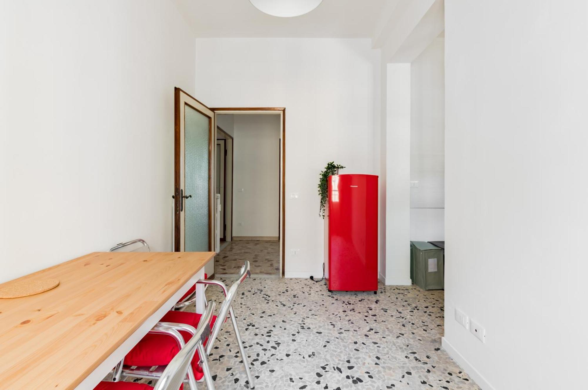 San Jacopino Roomy Flat With Balconies