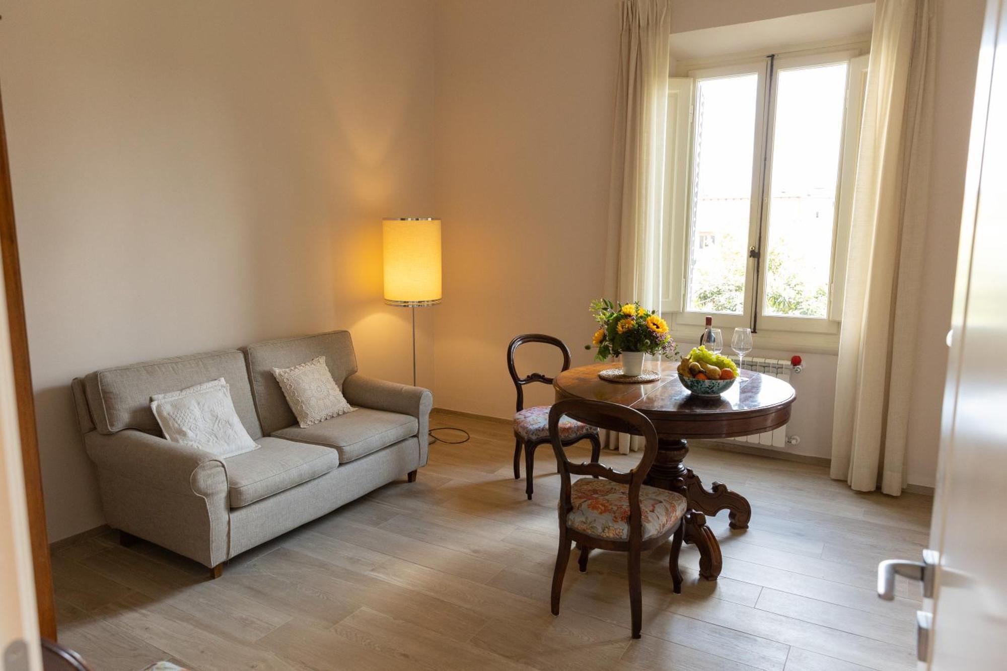 Modern In The Heart Of Florença