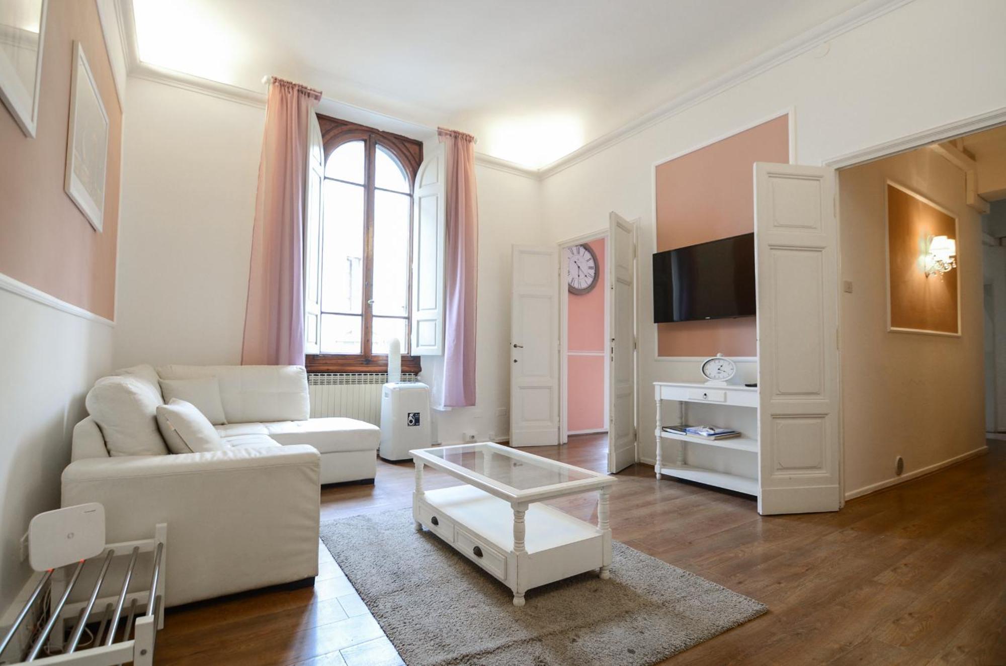 Speziali Apartment *