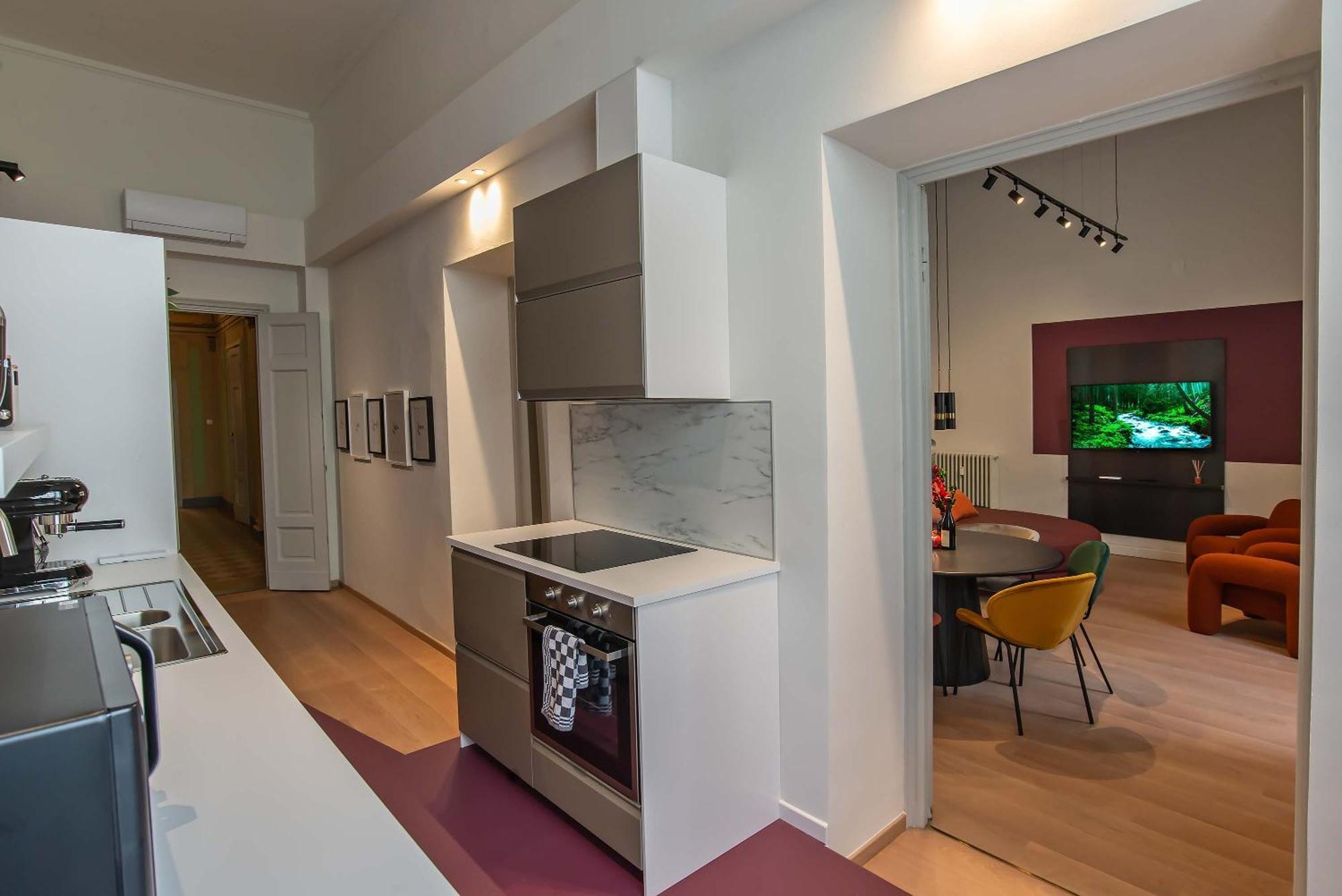 Mdr Crystal Apartment