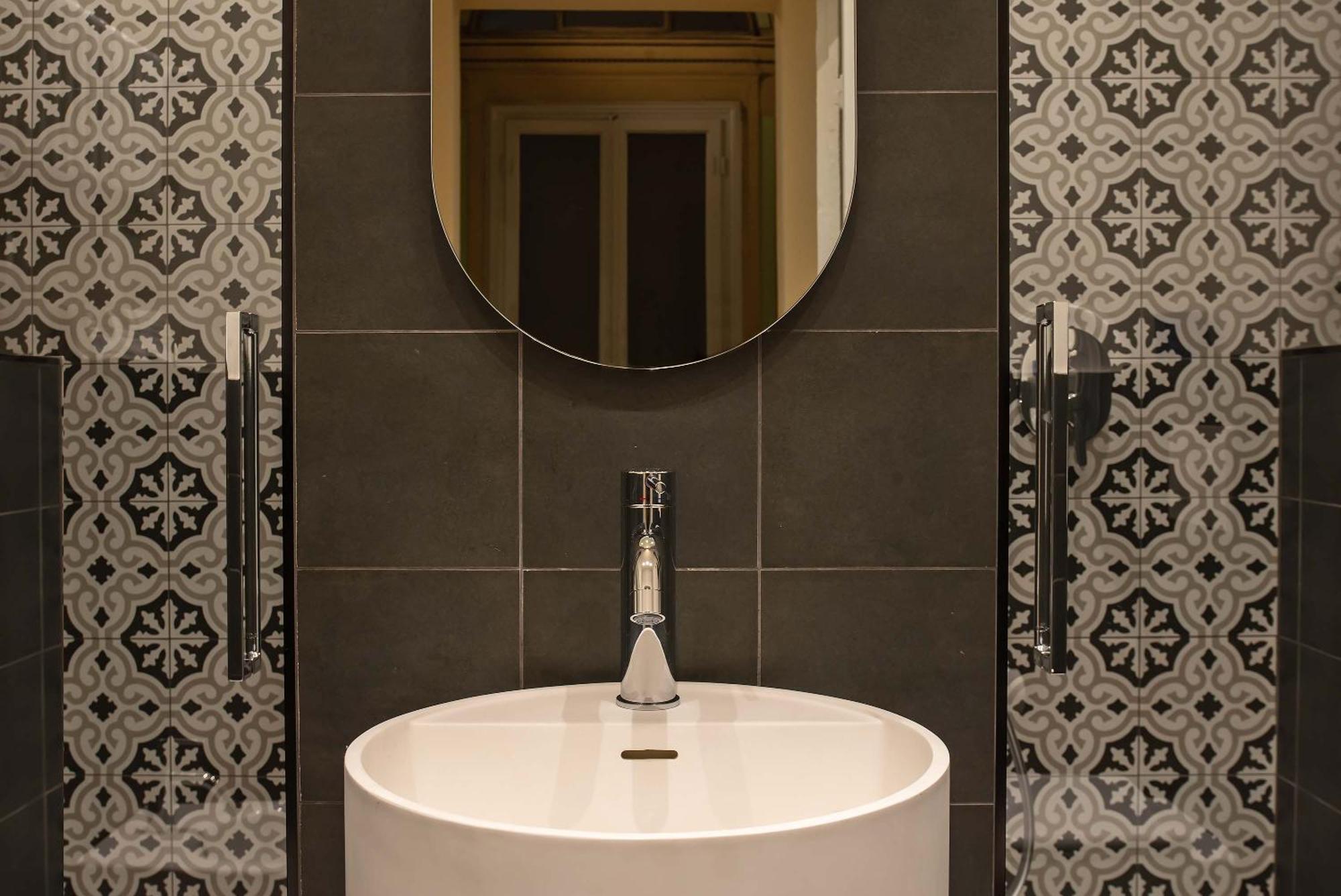 Mdr Crystal Apartment Florence