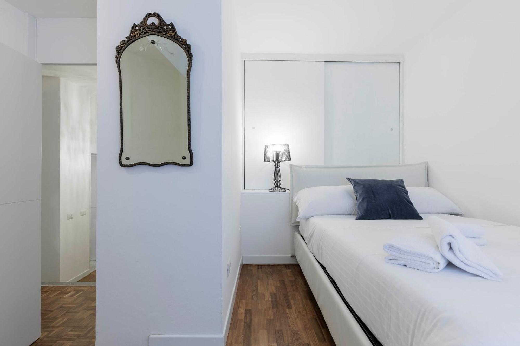 Ponte Vecchio Charming Apartment Florence