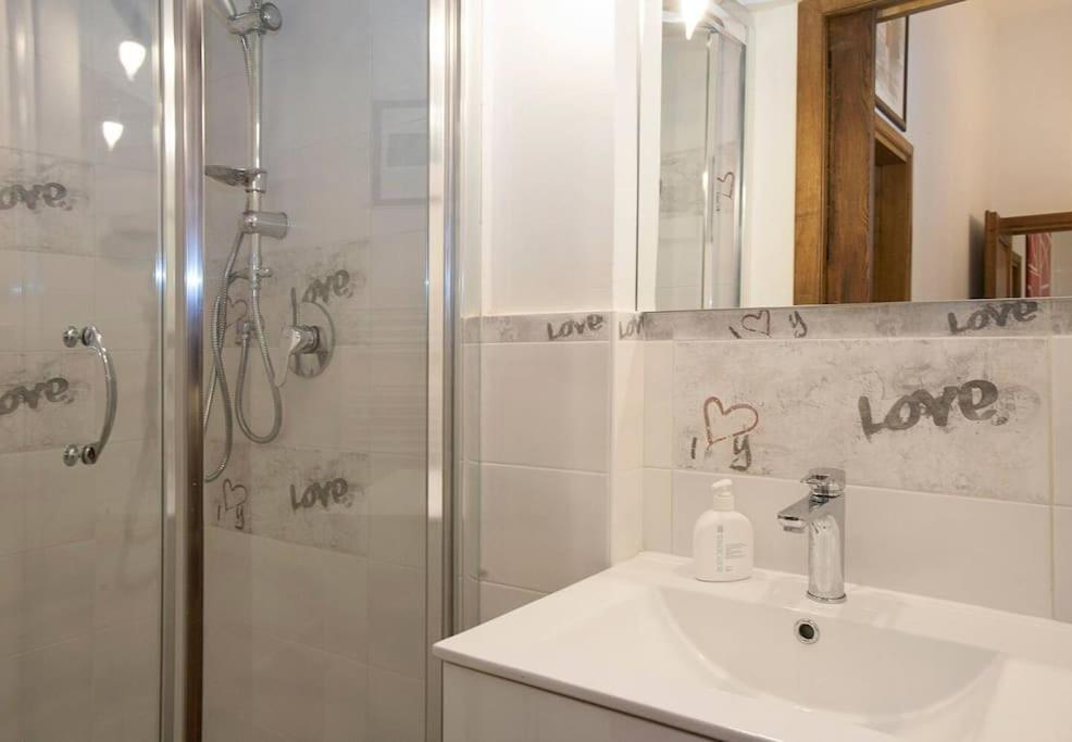 Keys Of Italy - Faenza 5 - 3 Bedrooms In Florence's Center Appartement *