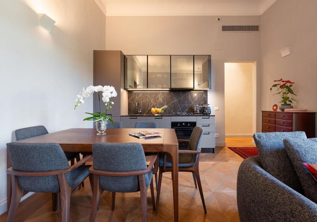 Comfortable Wide In The Core Of Appartamento *