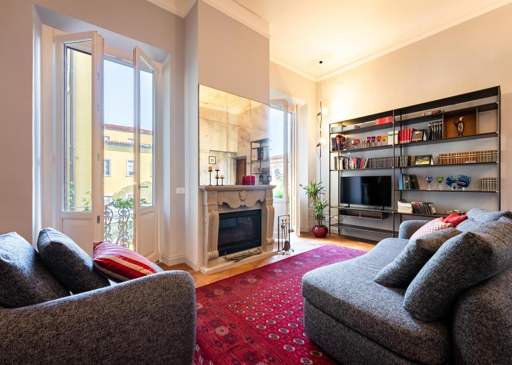 Comfortable Wide In The Core Of Appartamento