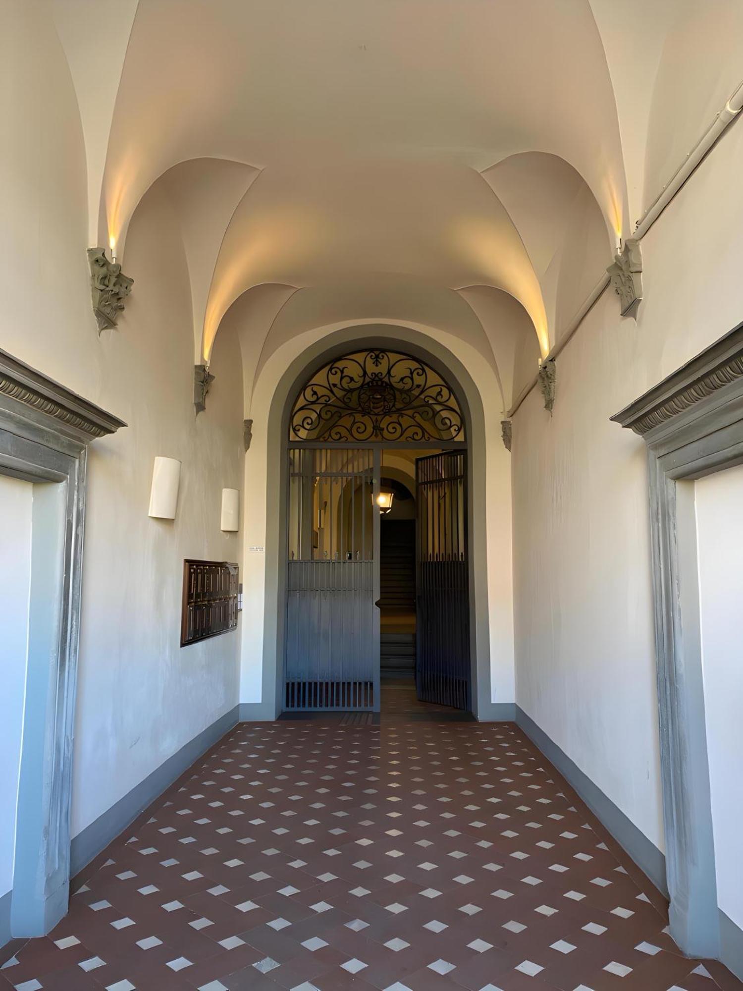 Appartement Art & Style Lungarno Guicciardini