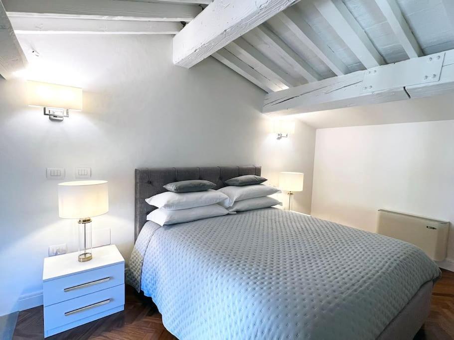 Charming Penthouse Near Duomo Appartement Florence