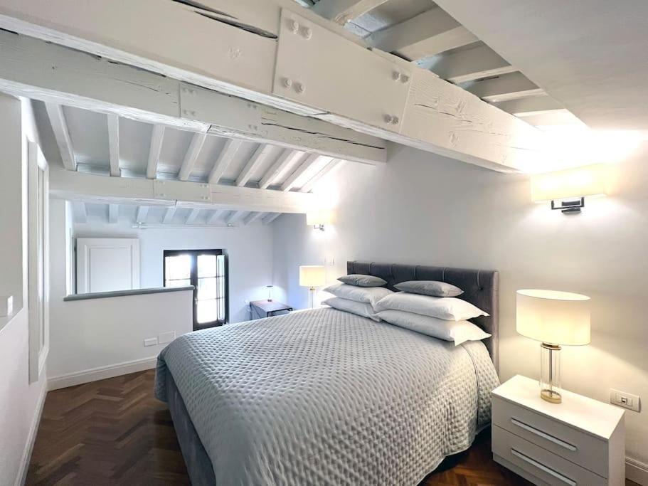 Charming Penthouse Near Duomo Appartement
