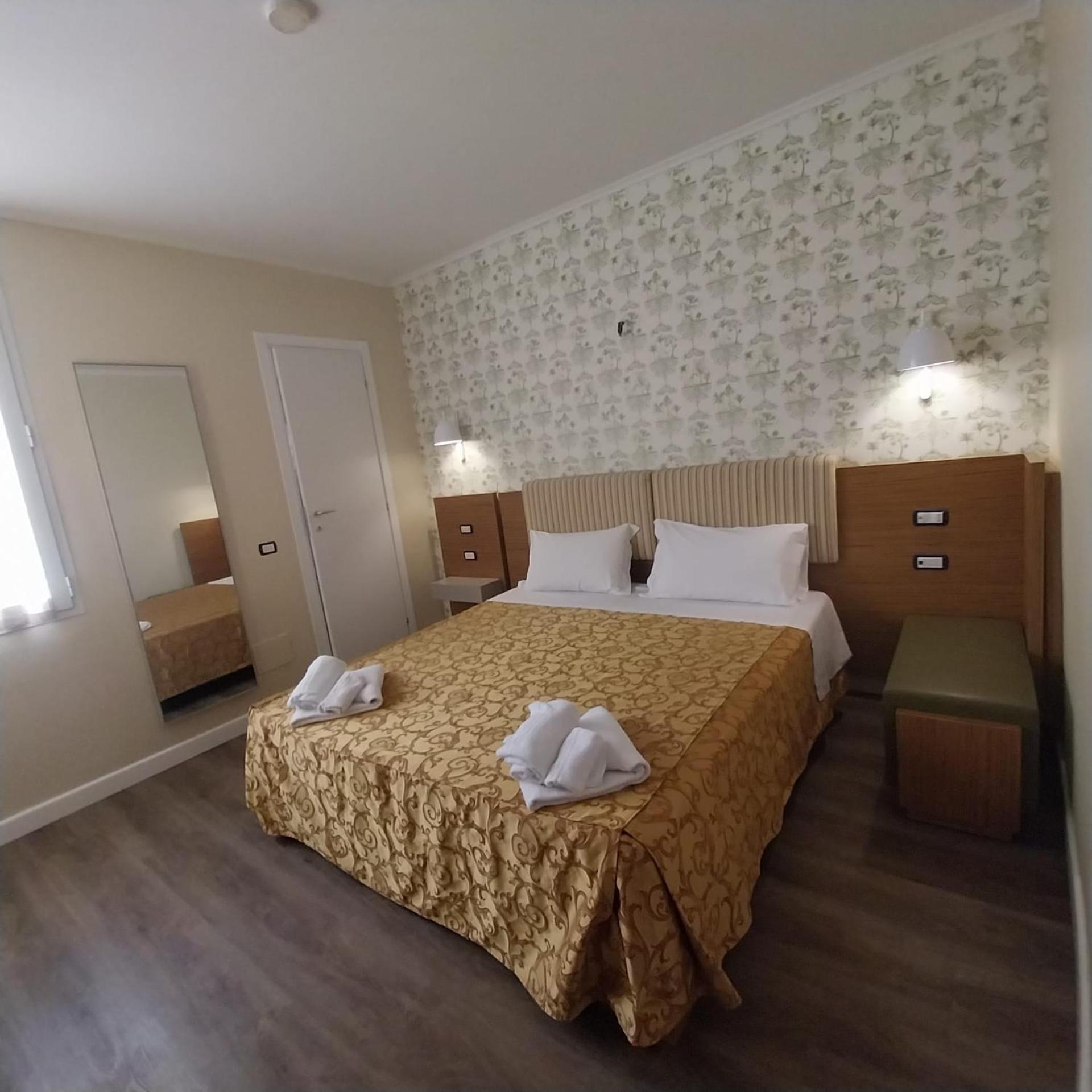 Montreal Hotel