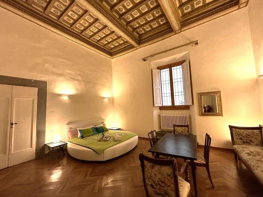 Residenza Storica In Palazzo Bruciato Appartamento
