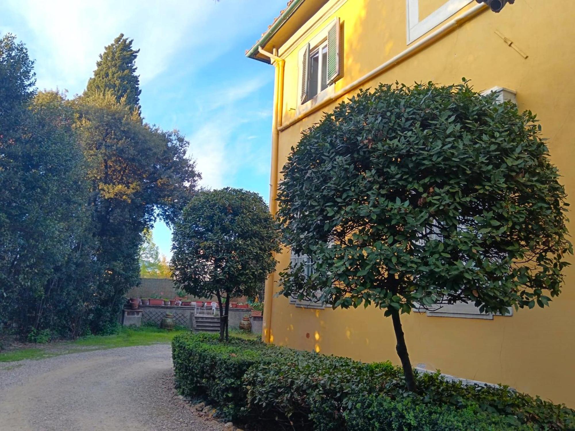 Residenza Storica In Palazzo Bruciato Appartamento