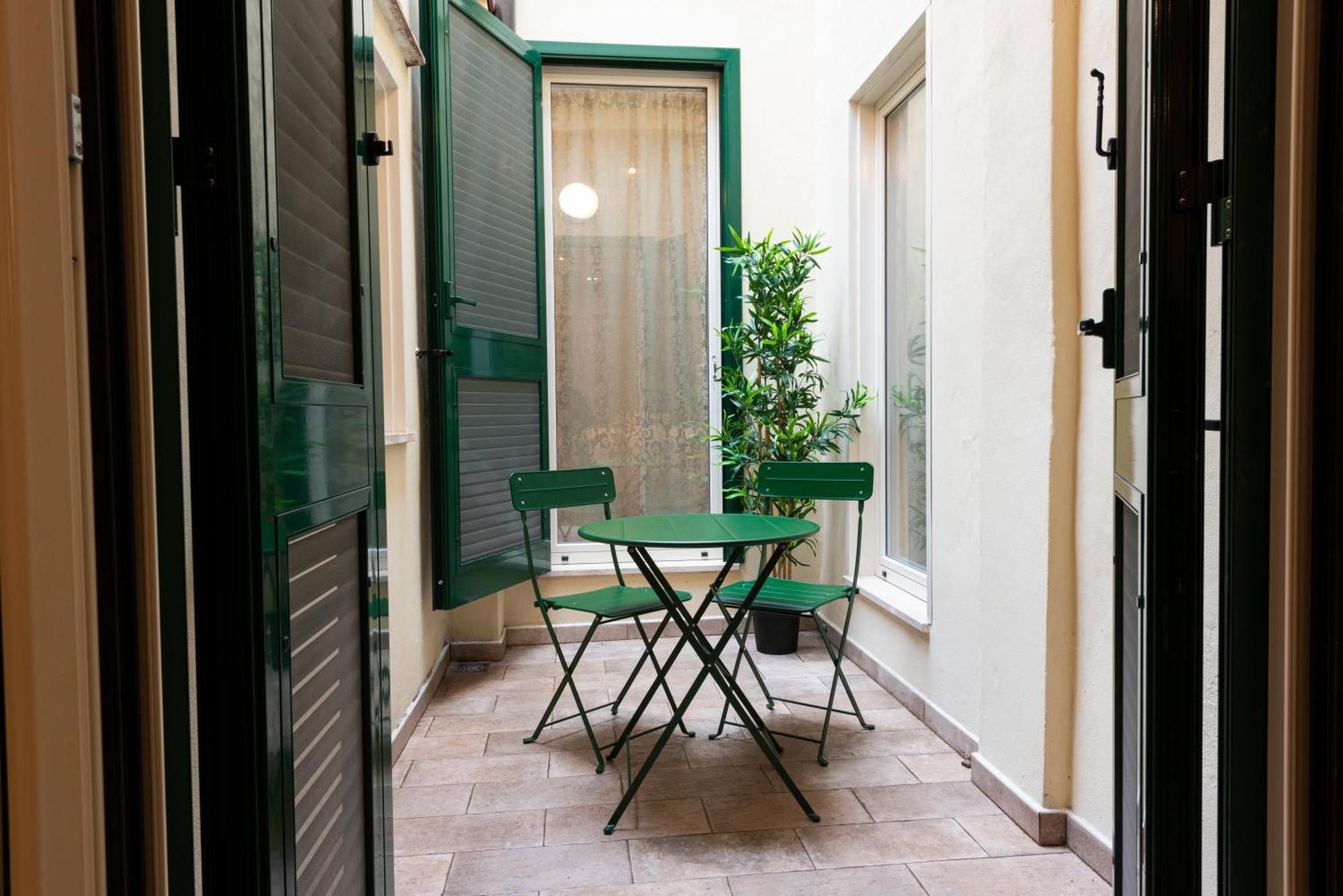 Mercato Contemporary By Mmega Appartement Florence