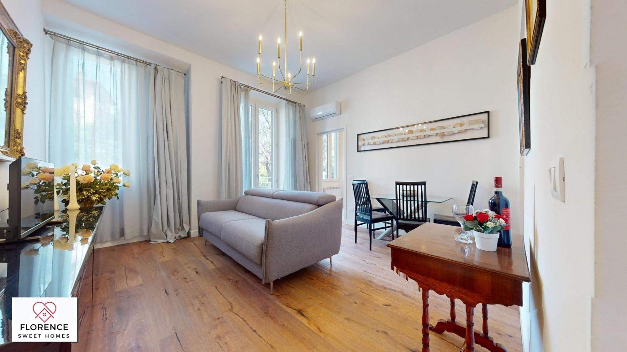 Central Rail By Sweet Homes Florence
