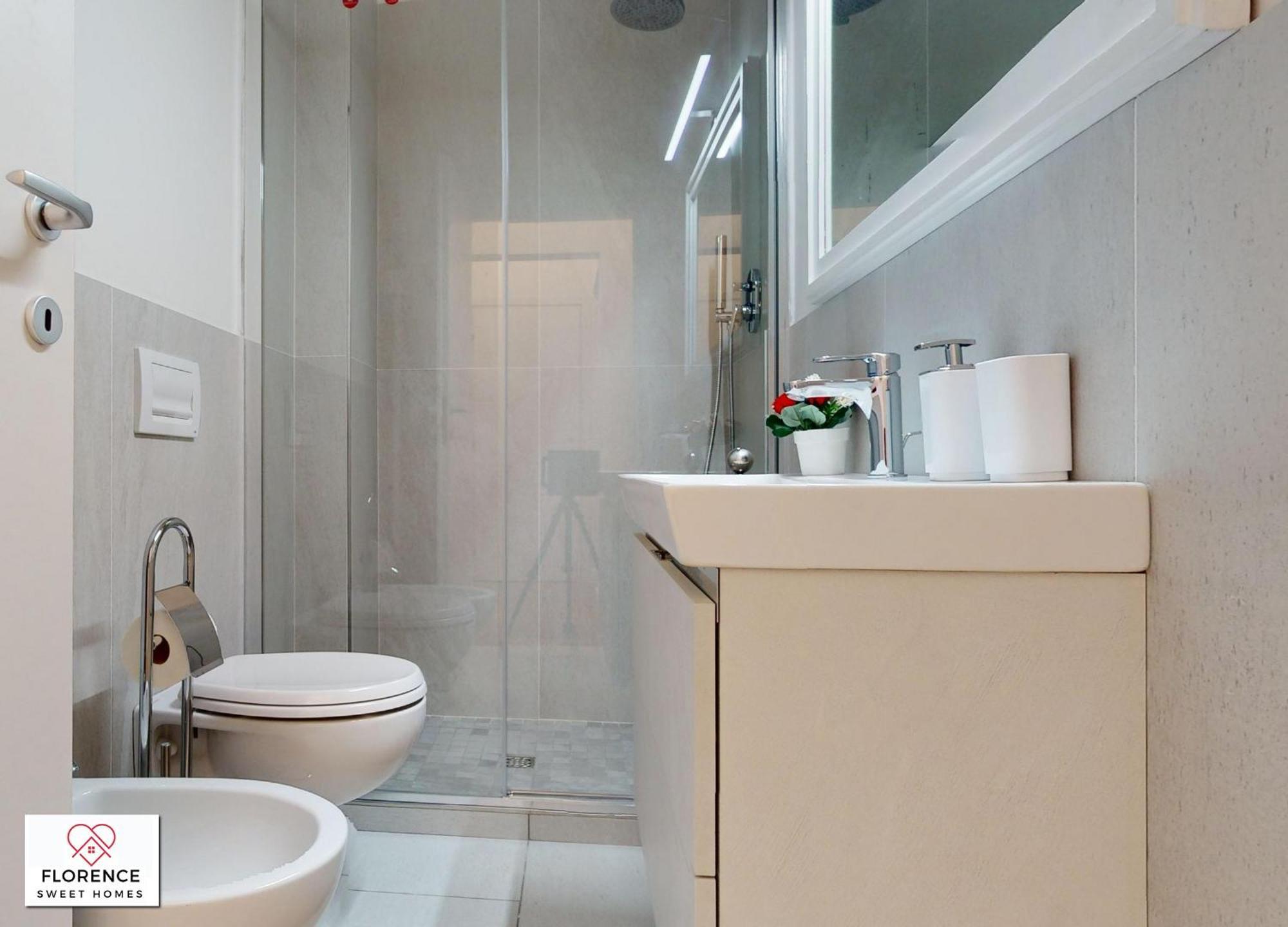 Central Rail By Sweet Homes Florence