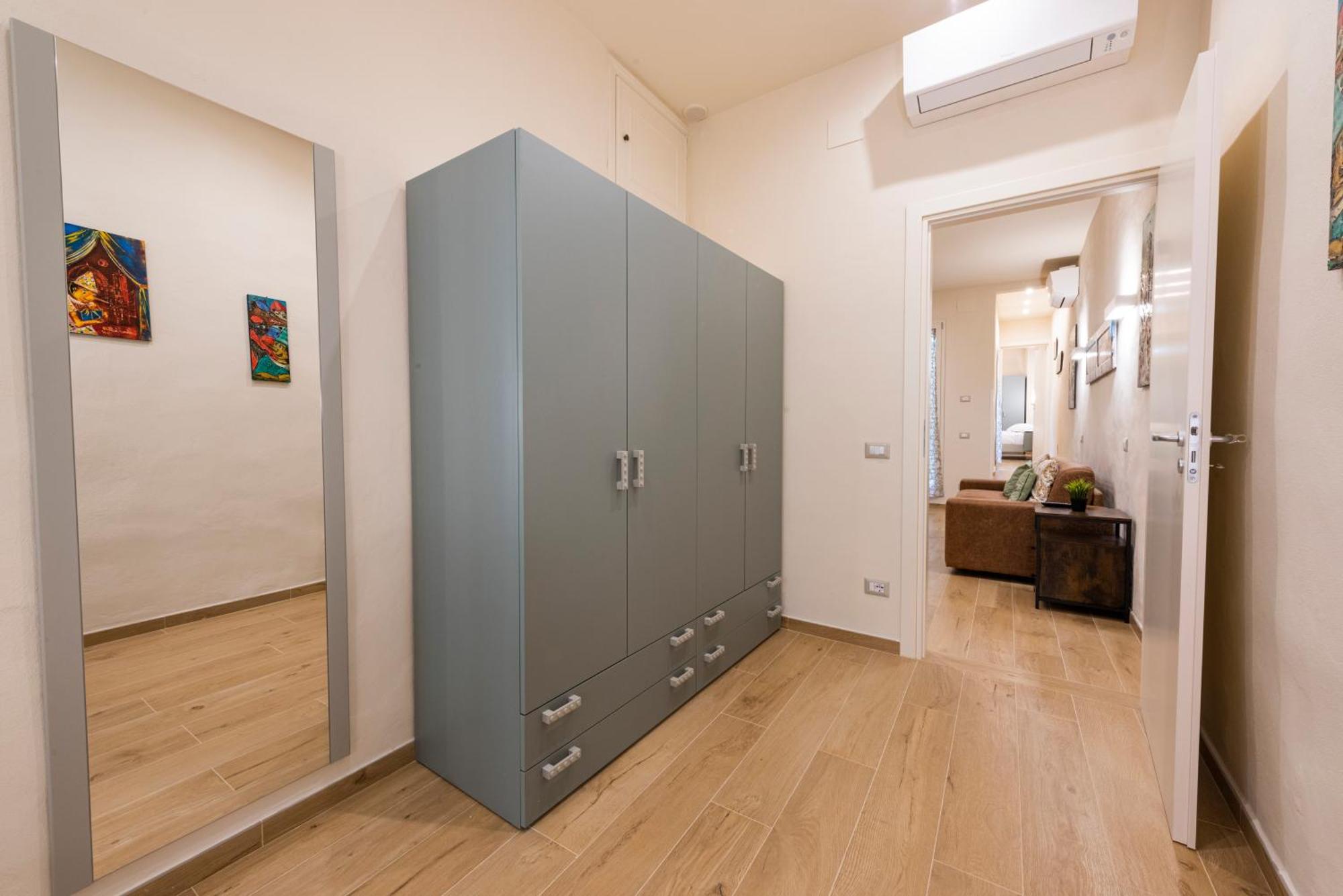 Mercato Contemporary By Mmega Appartement Florence