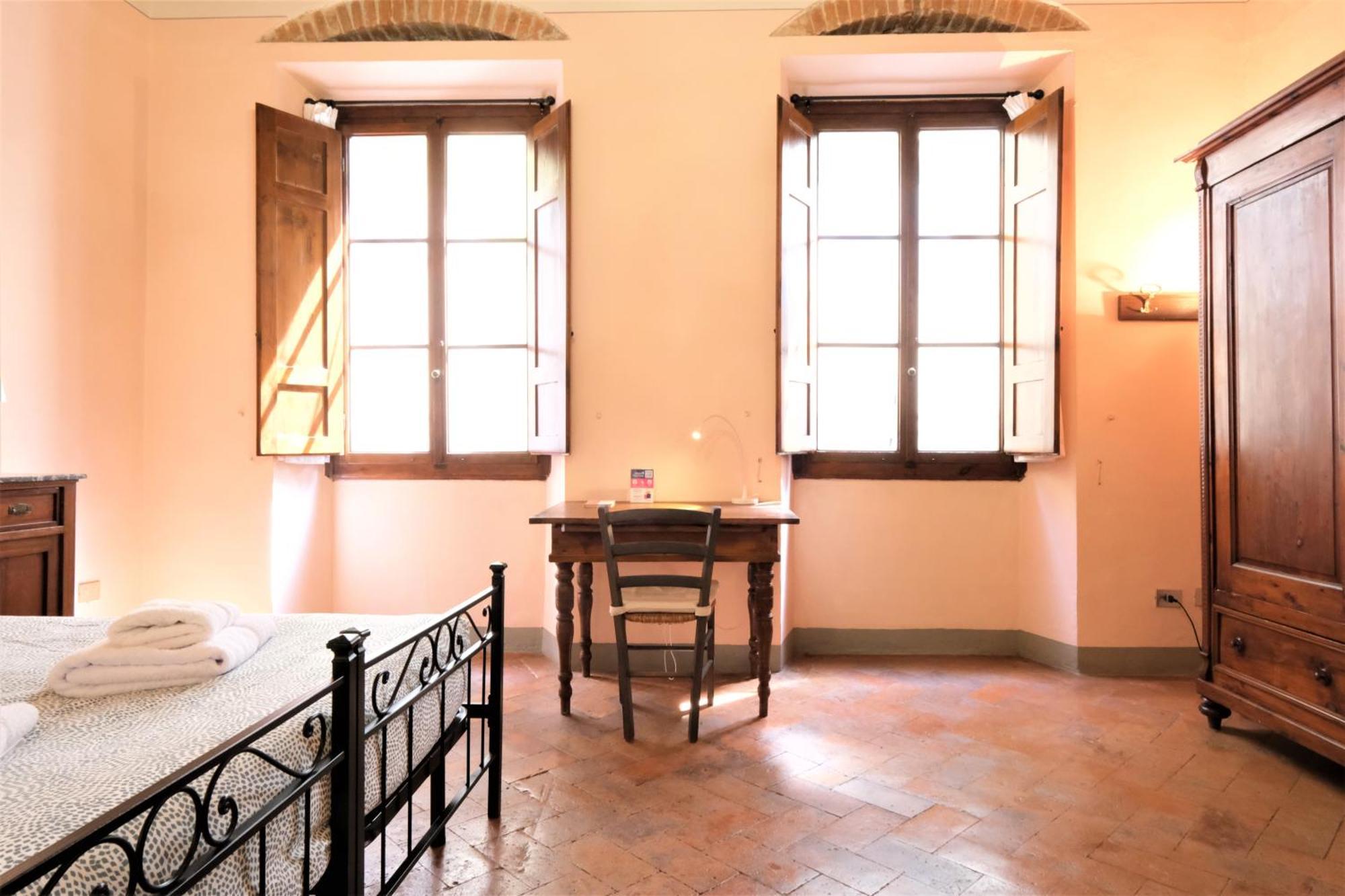 Apartment Wine Pomino Florenz