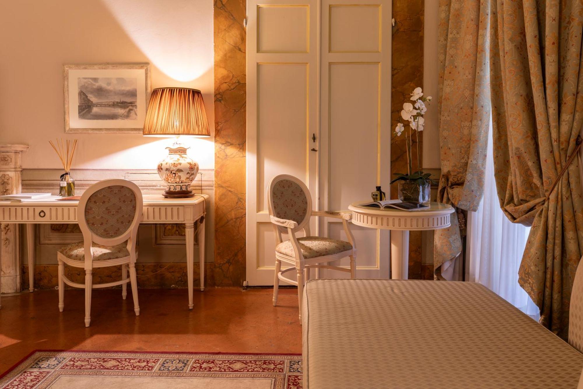 Hotel Palazzo Guicciardini Florence
