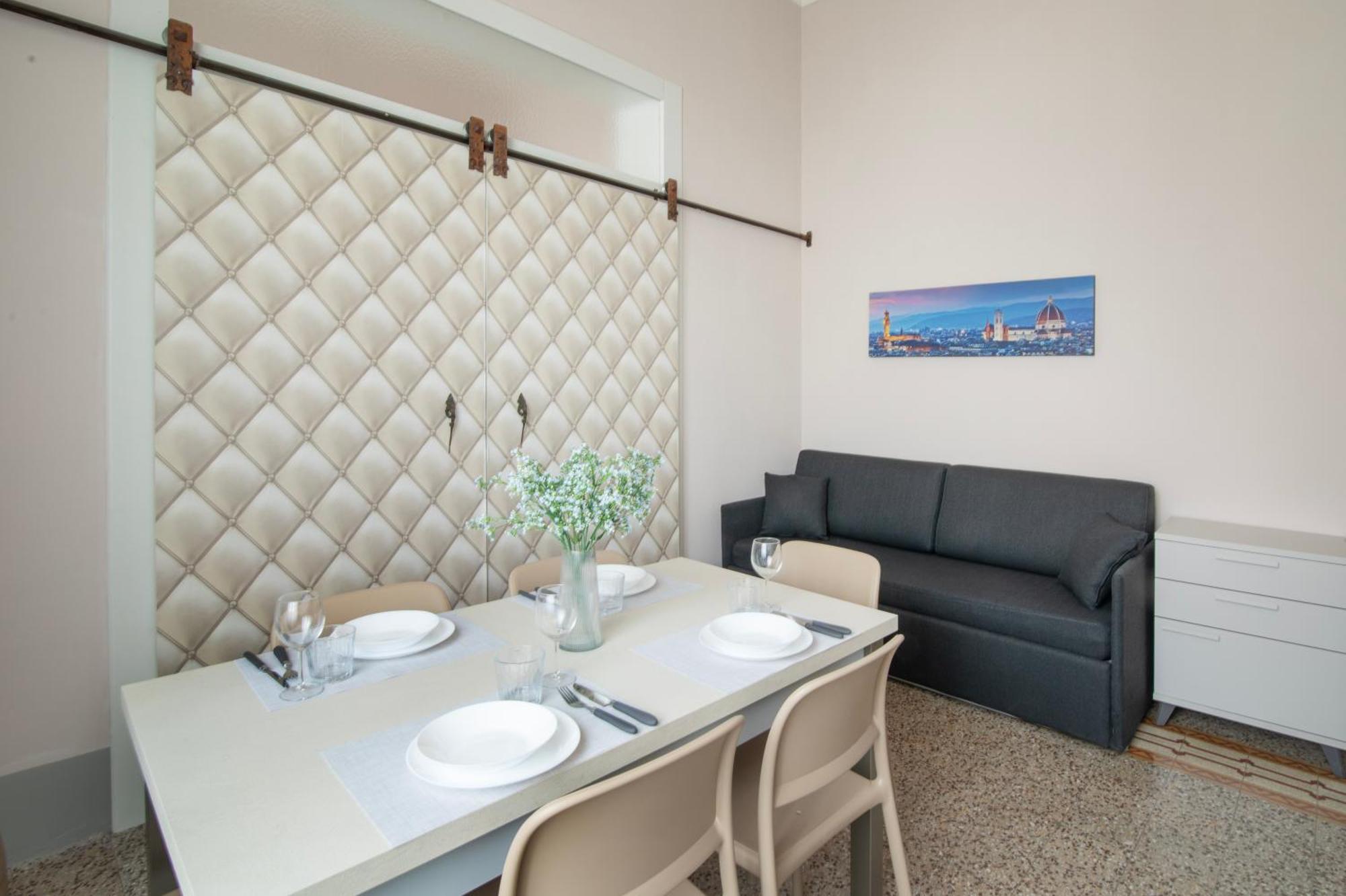 Galileo Galilei Apartment *
