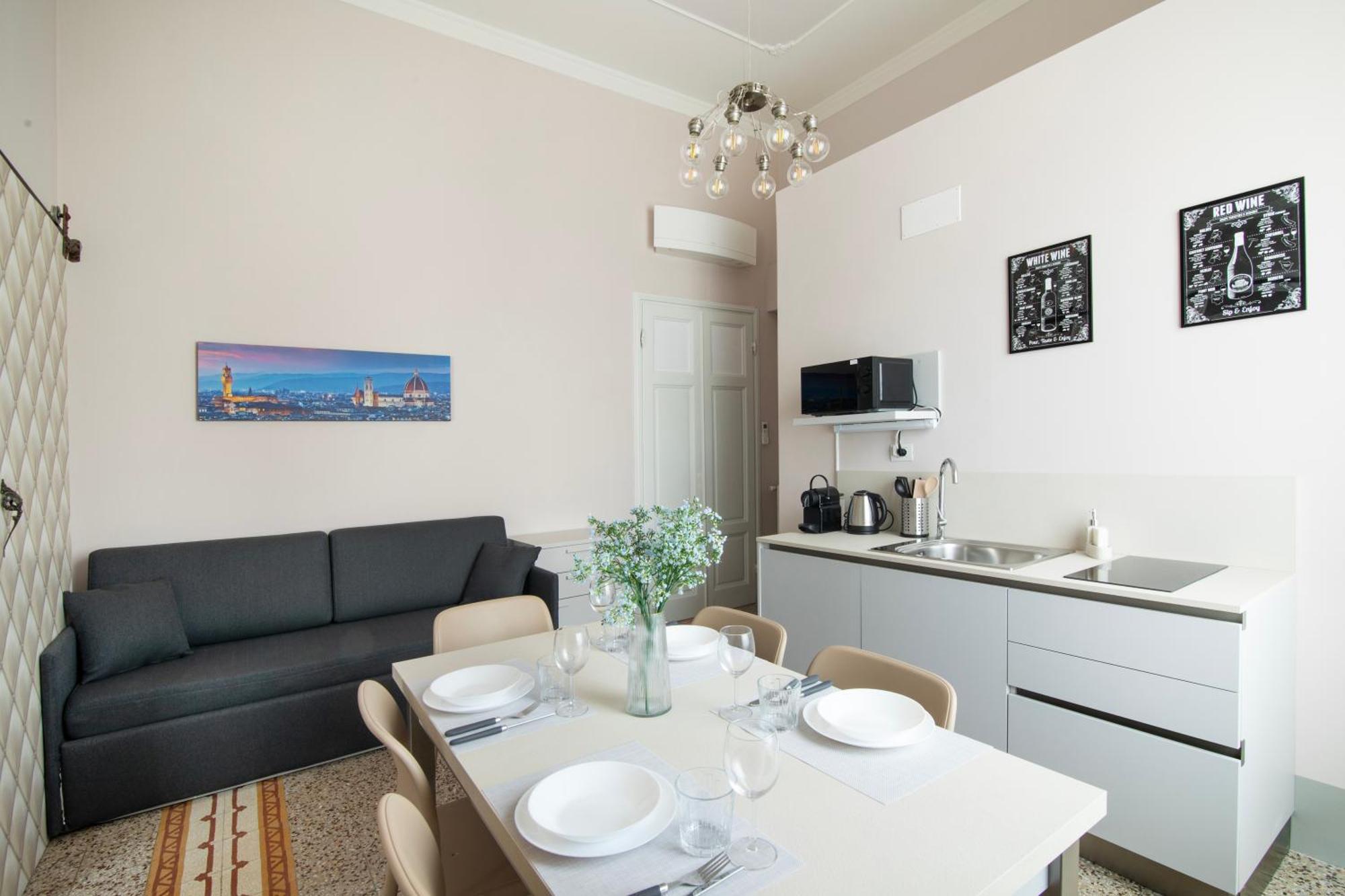 Galileo Galilei Apartment *