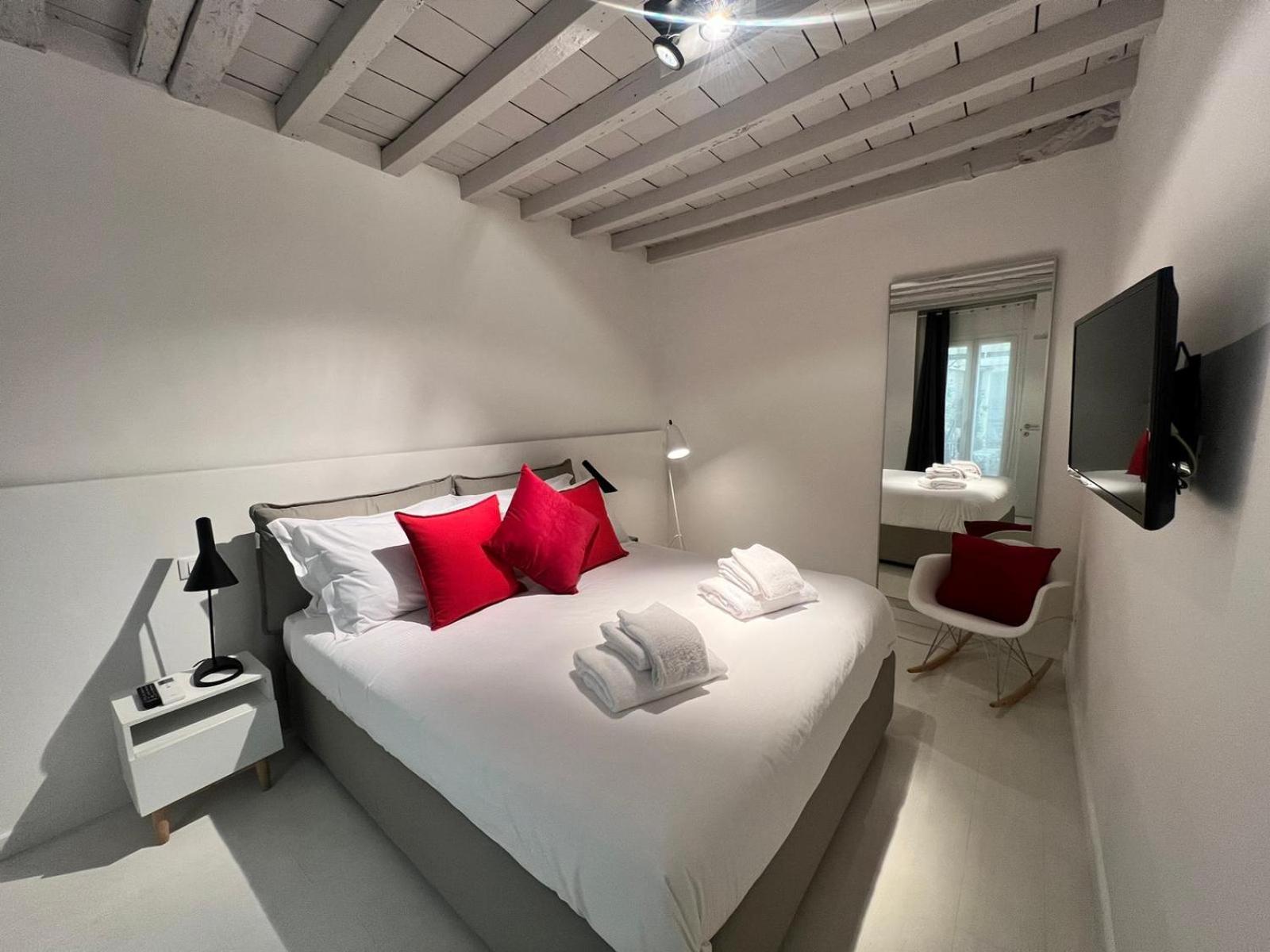 Apartment New Ground Floor And Patio Florenz
