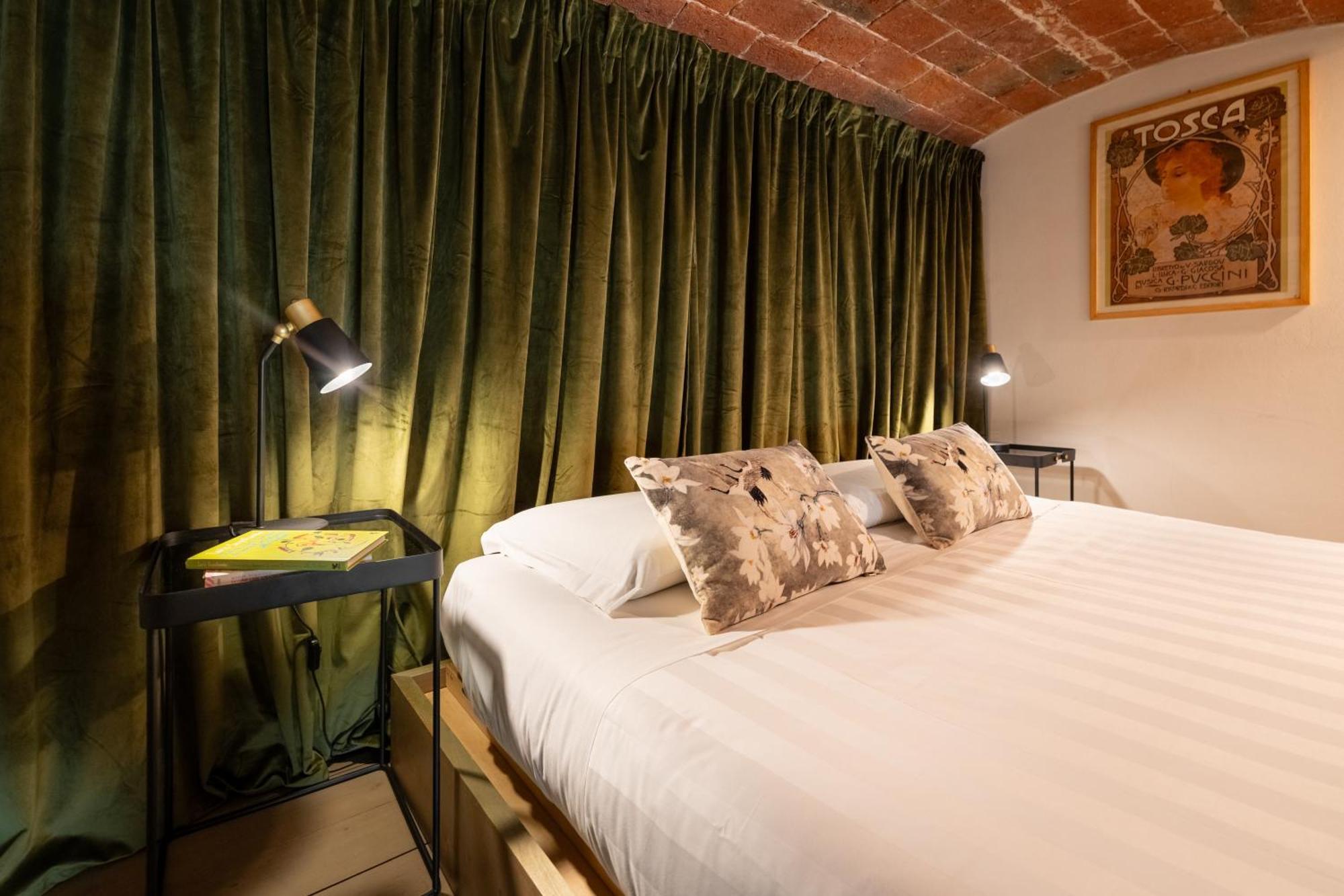 Appartement Via Cimabue 8b - Charming - Metropolitan Loft In - 20 Minute Walk To Center - Excellent Base For Exploring - Less Than 5 Minute Walk To The Supermarket - Amazing Bakery On The Corner Florence