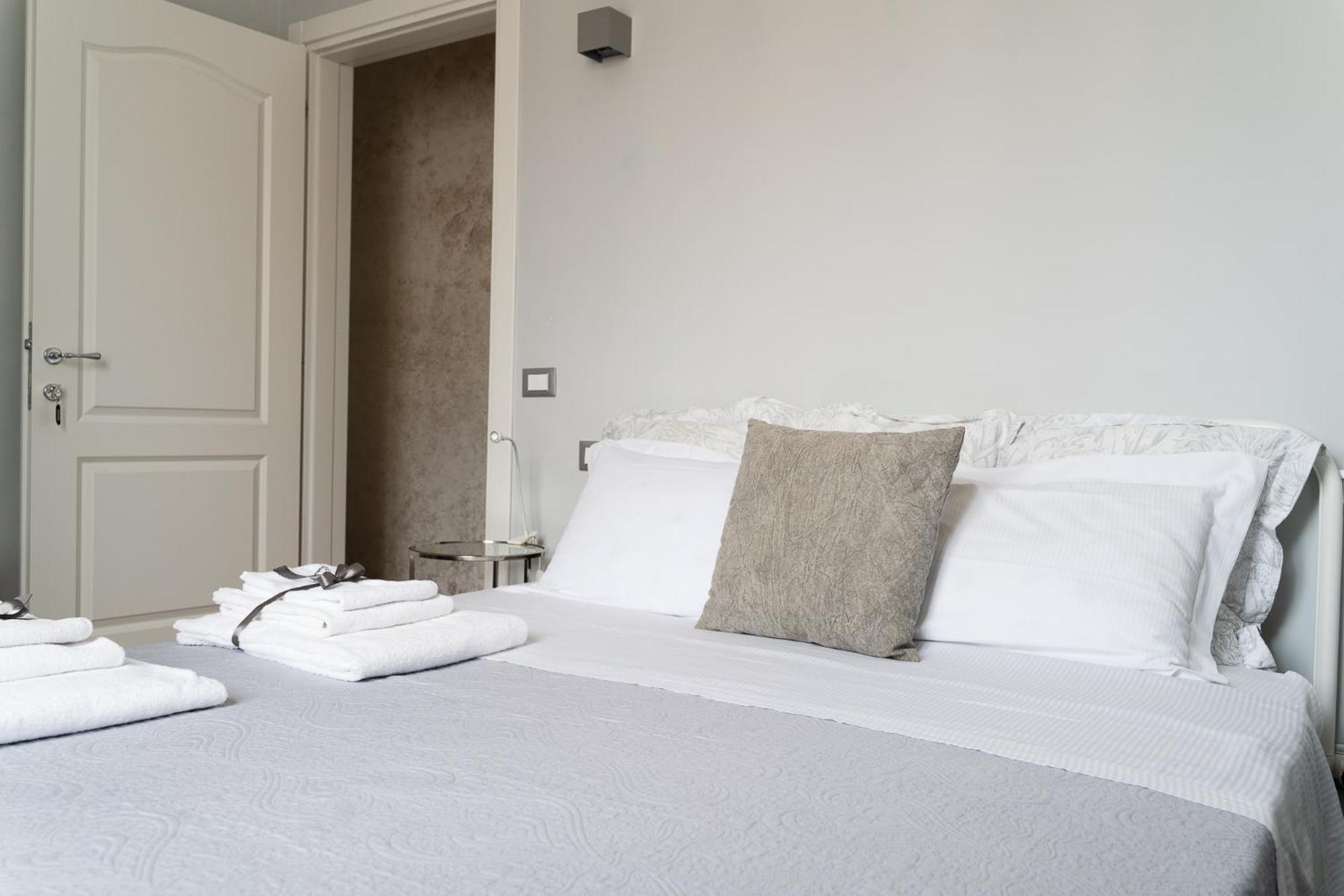 View Boutique - Milu Holidays