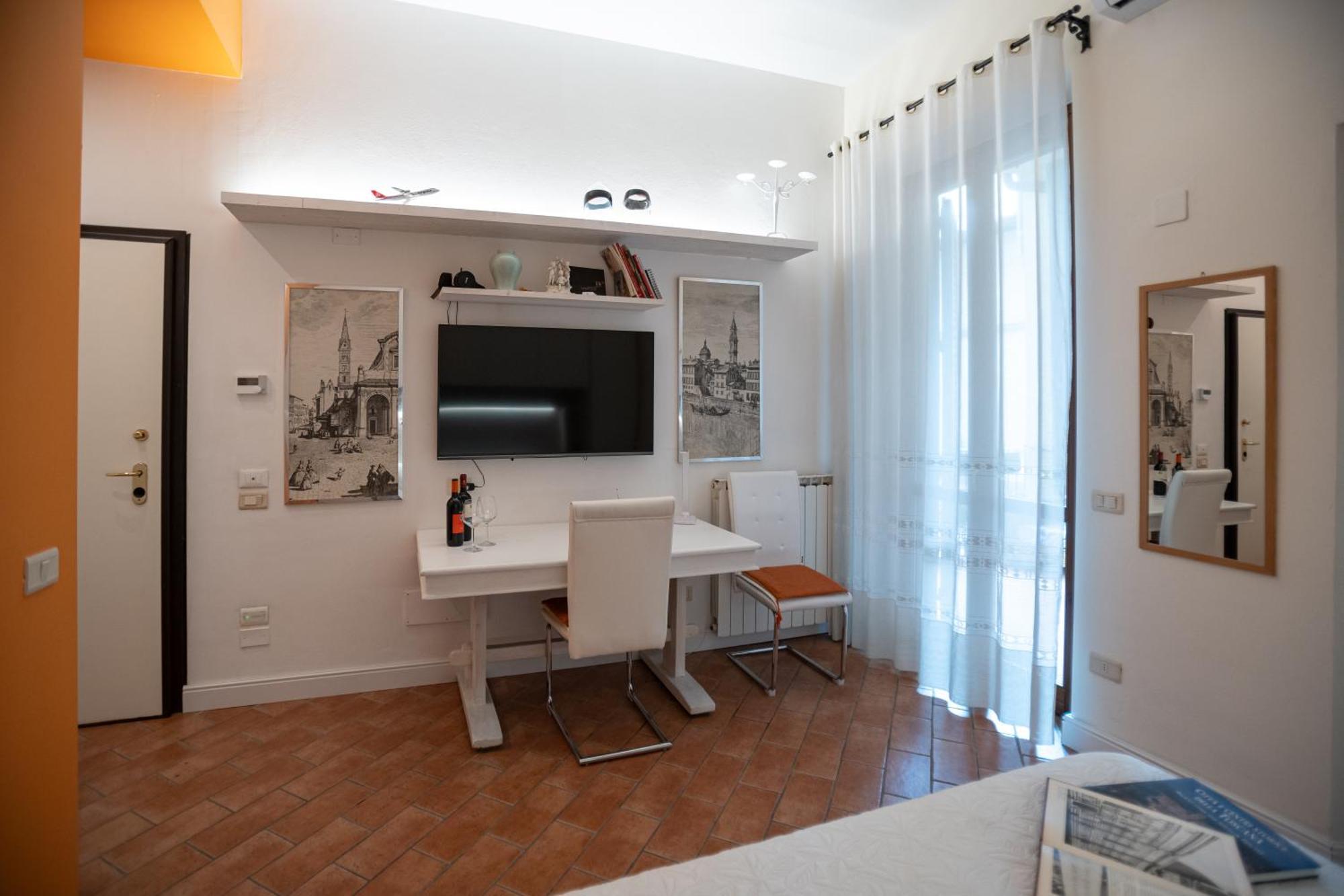 Appartamento Indipendent With Terrace - Parking *